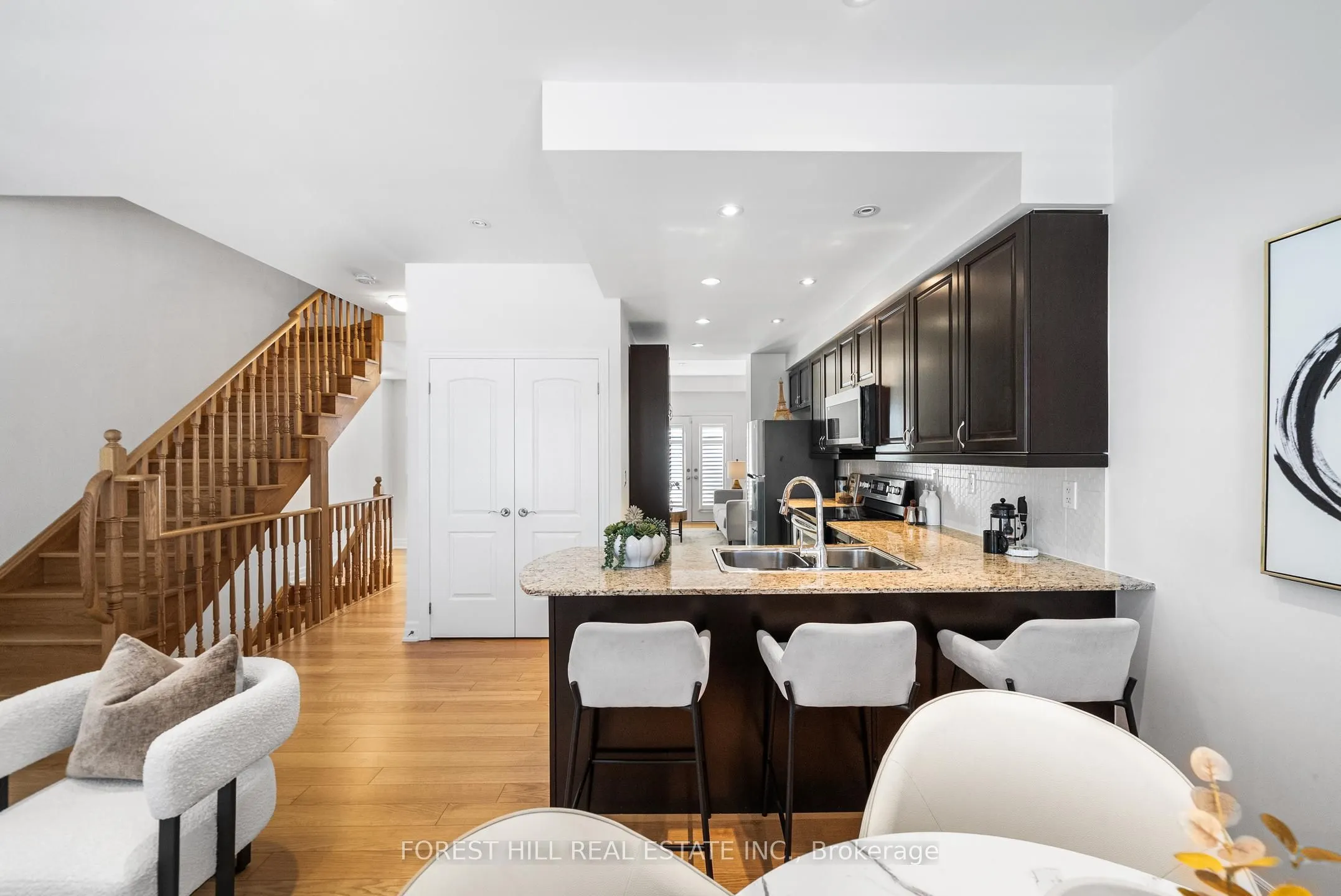 25 Beverley Glen Boulevard #25