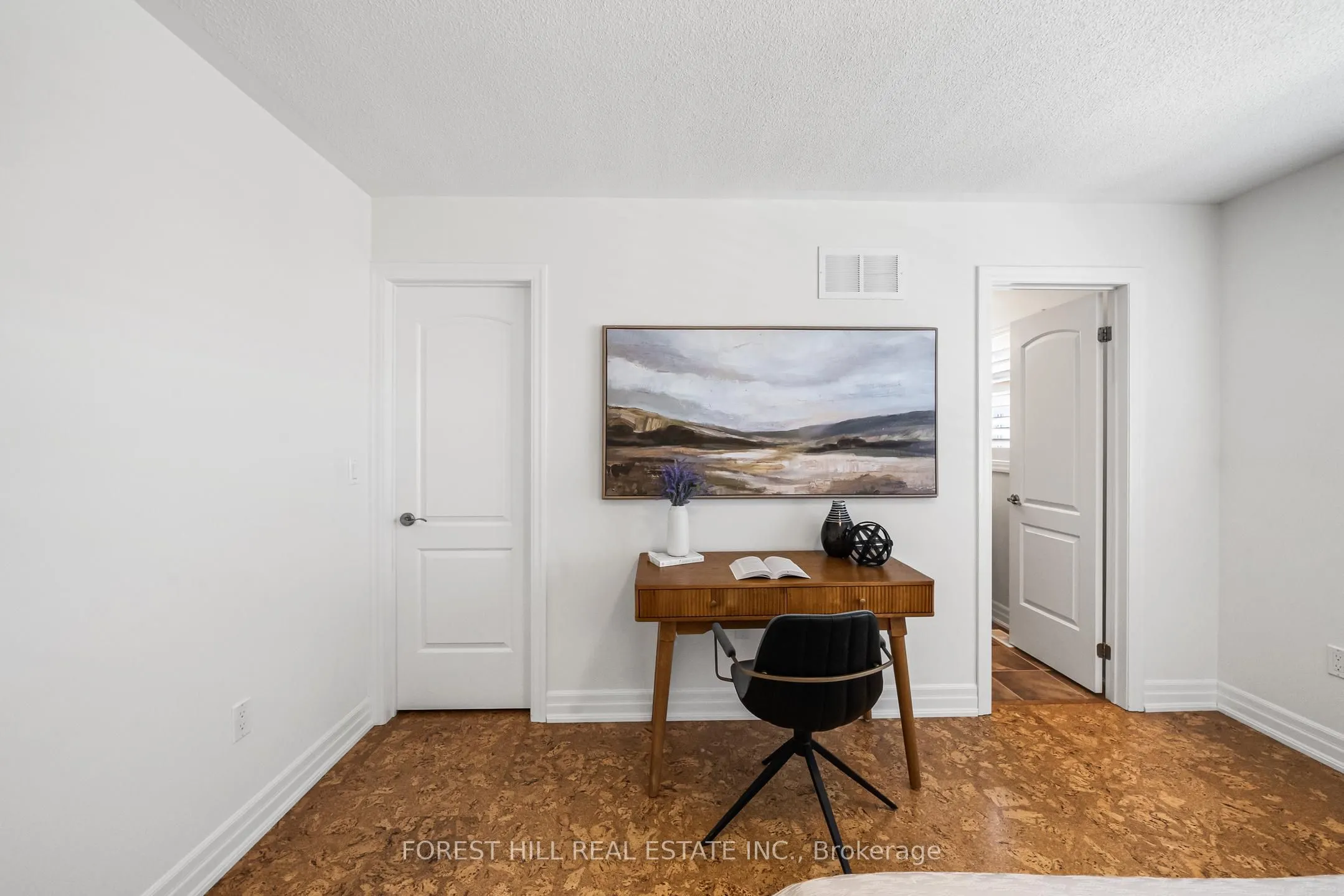 25 Beverley Glen Boulevard #25