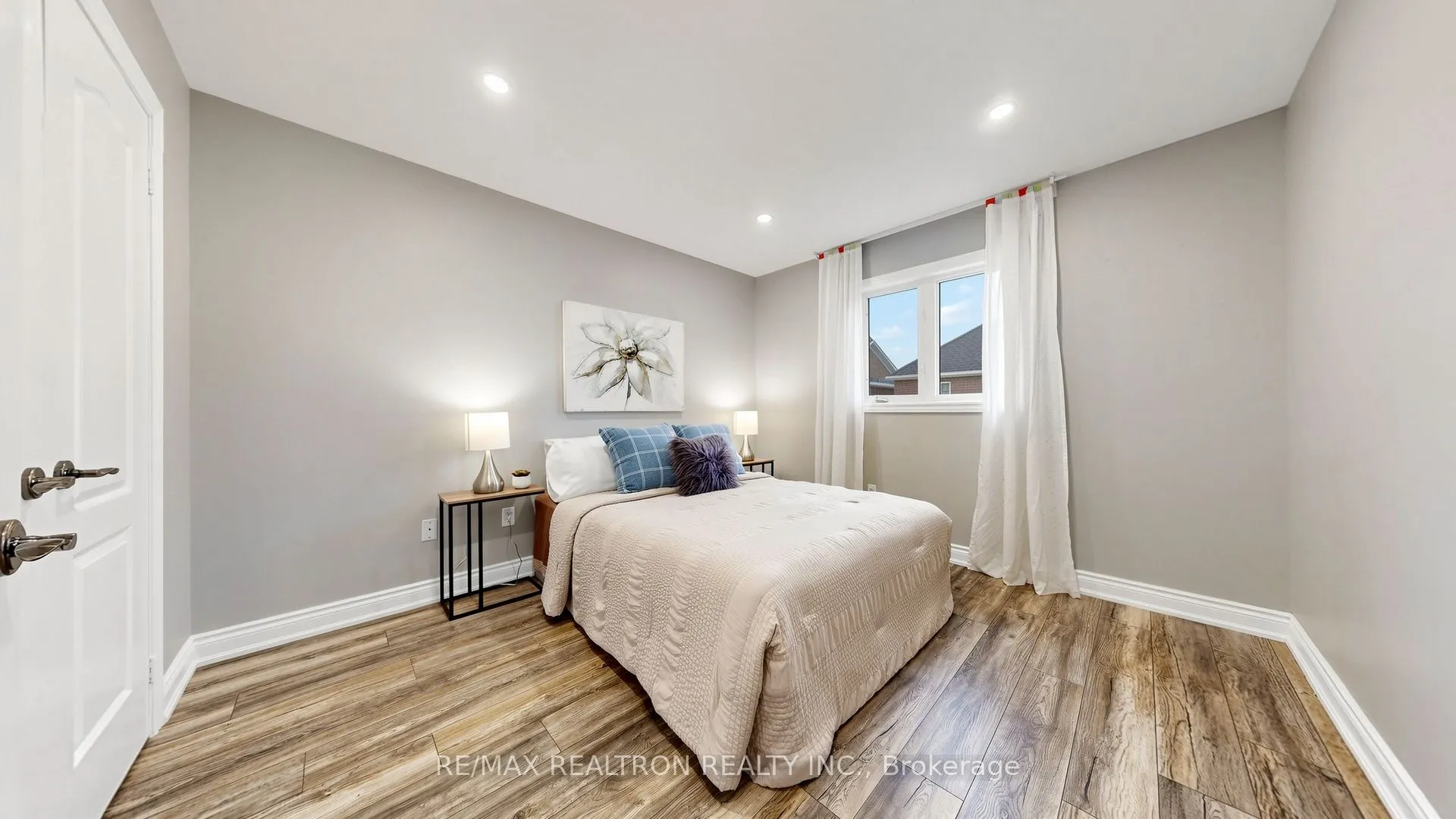492 Pleasant Ridge Avenue
