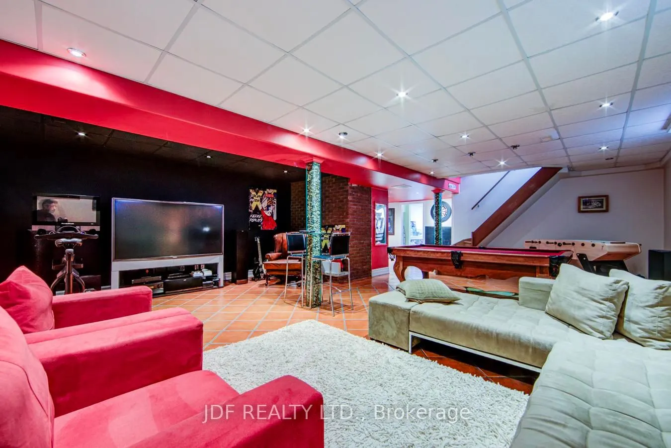 2544 Tottenham Road