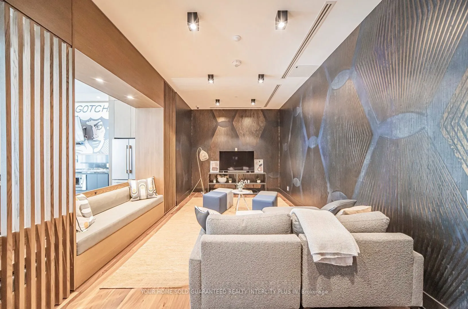 8119 Birchmount Road #602