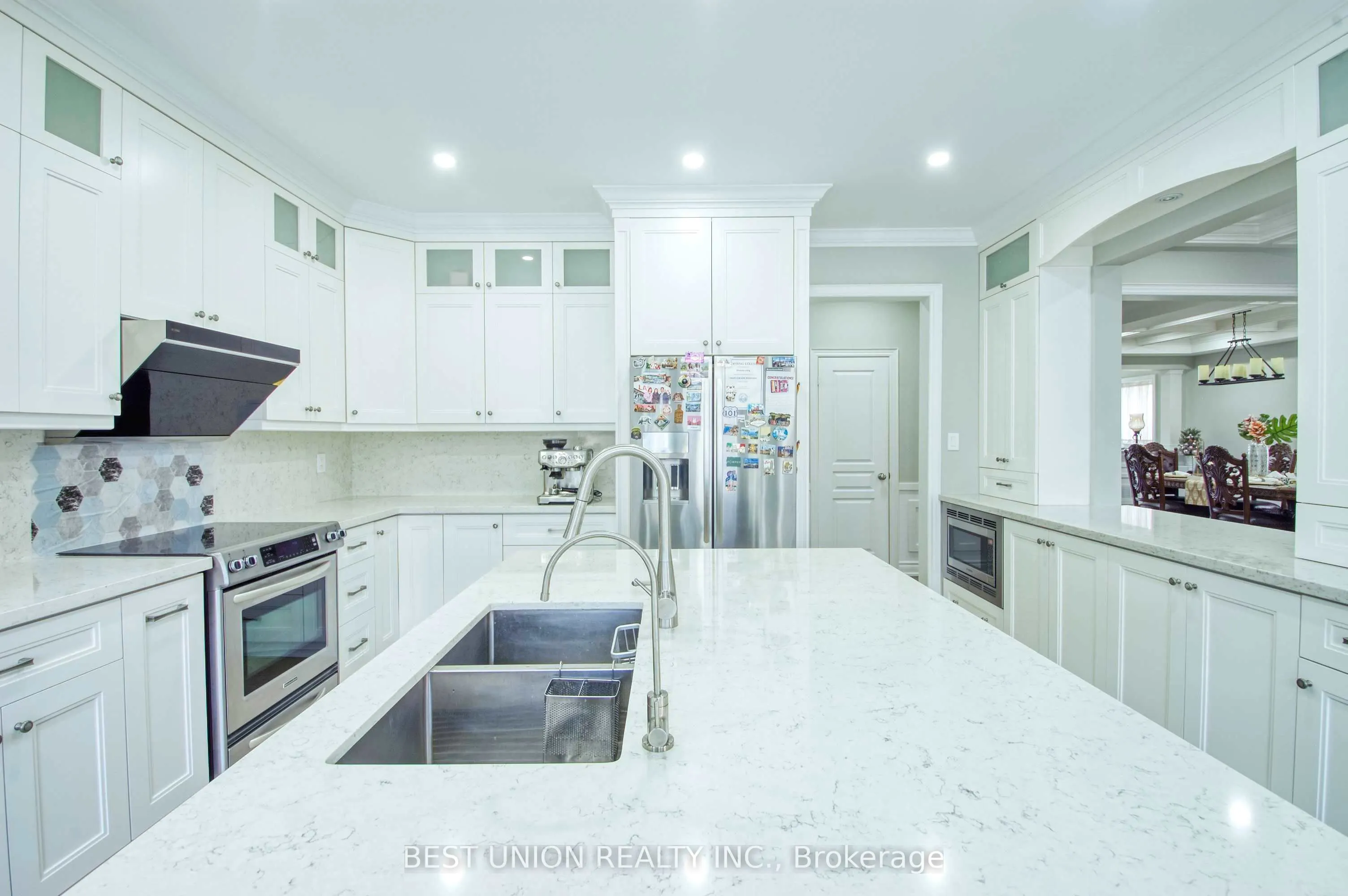 1183 Mctavish Drive