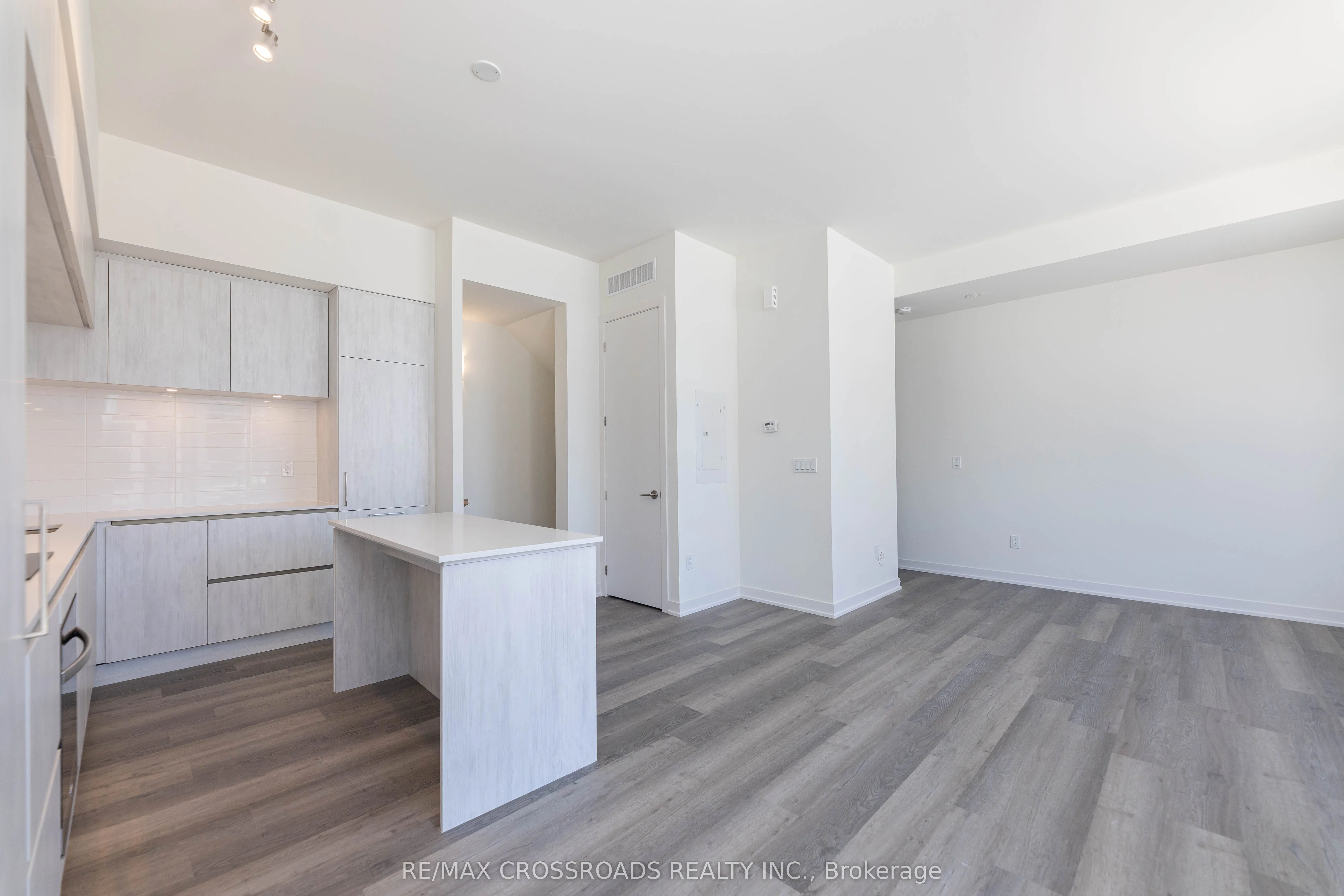 11 David Eyer Road #1503