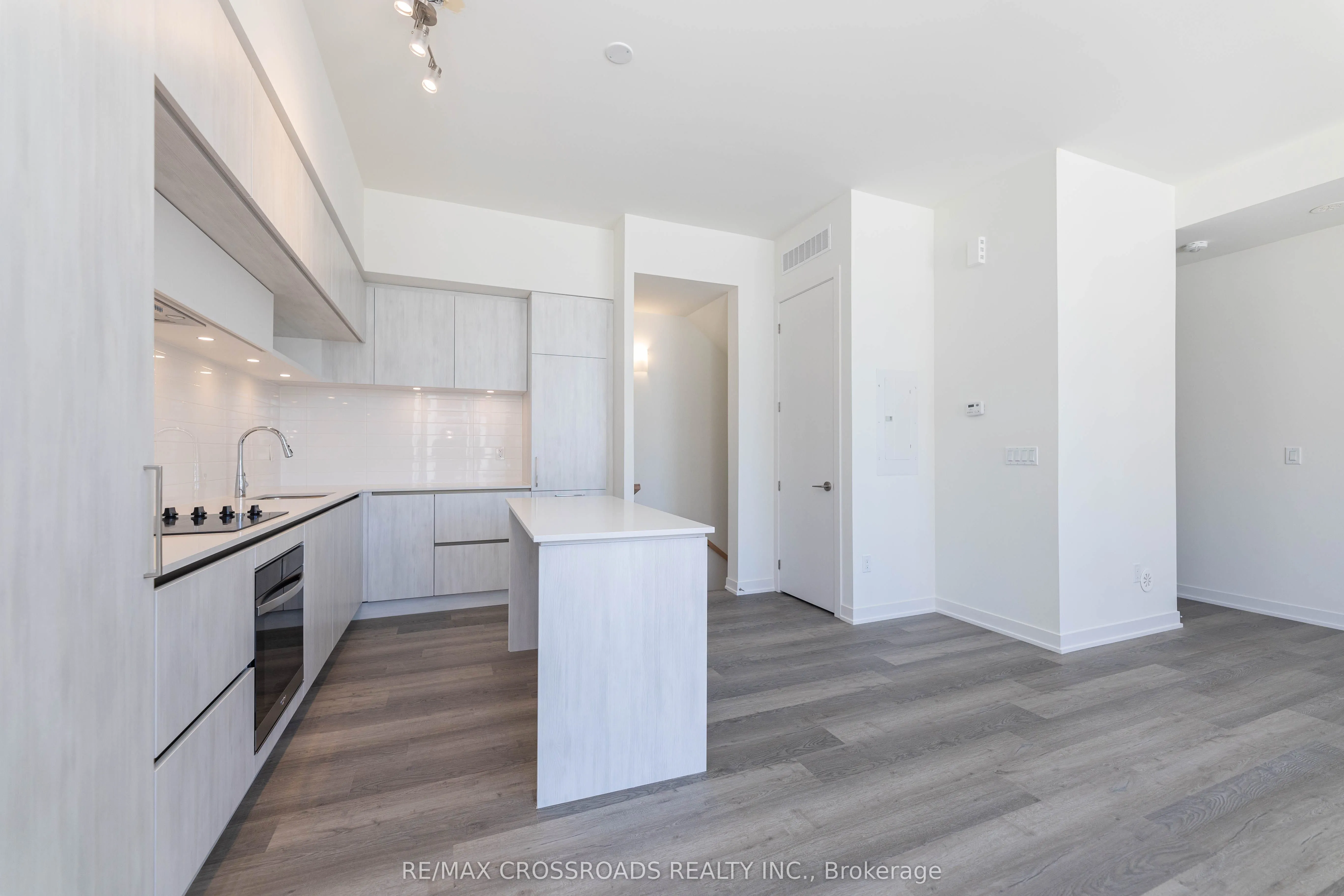 11 David Eyer Road #1503