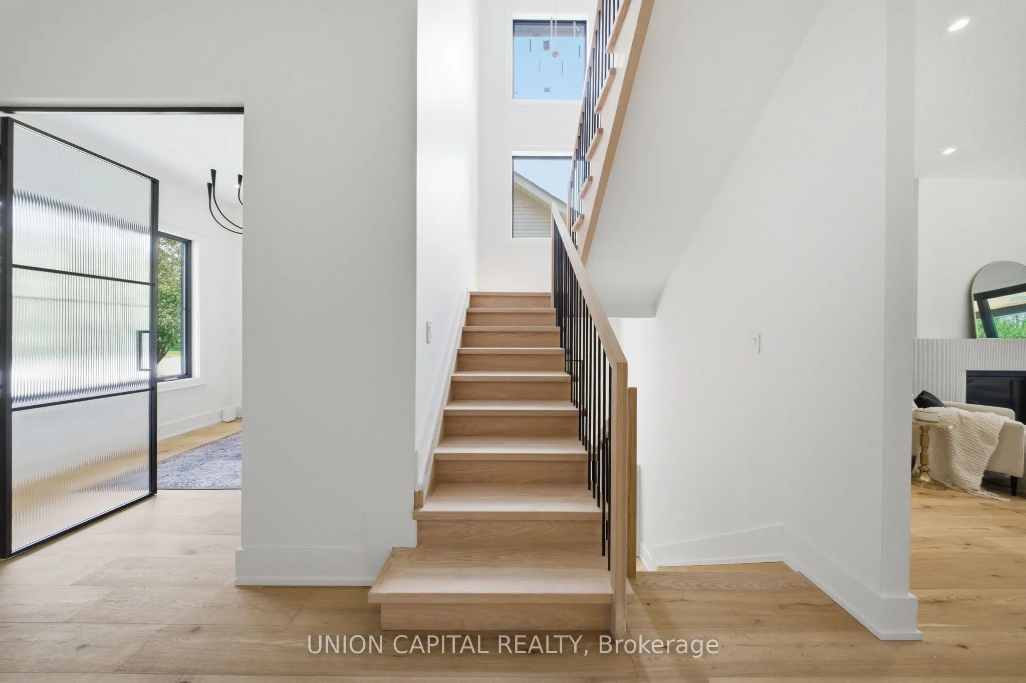 106 Hawthorn Avenue