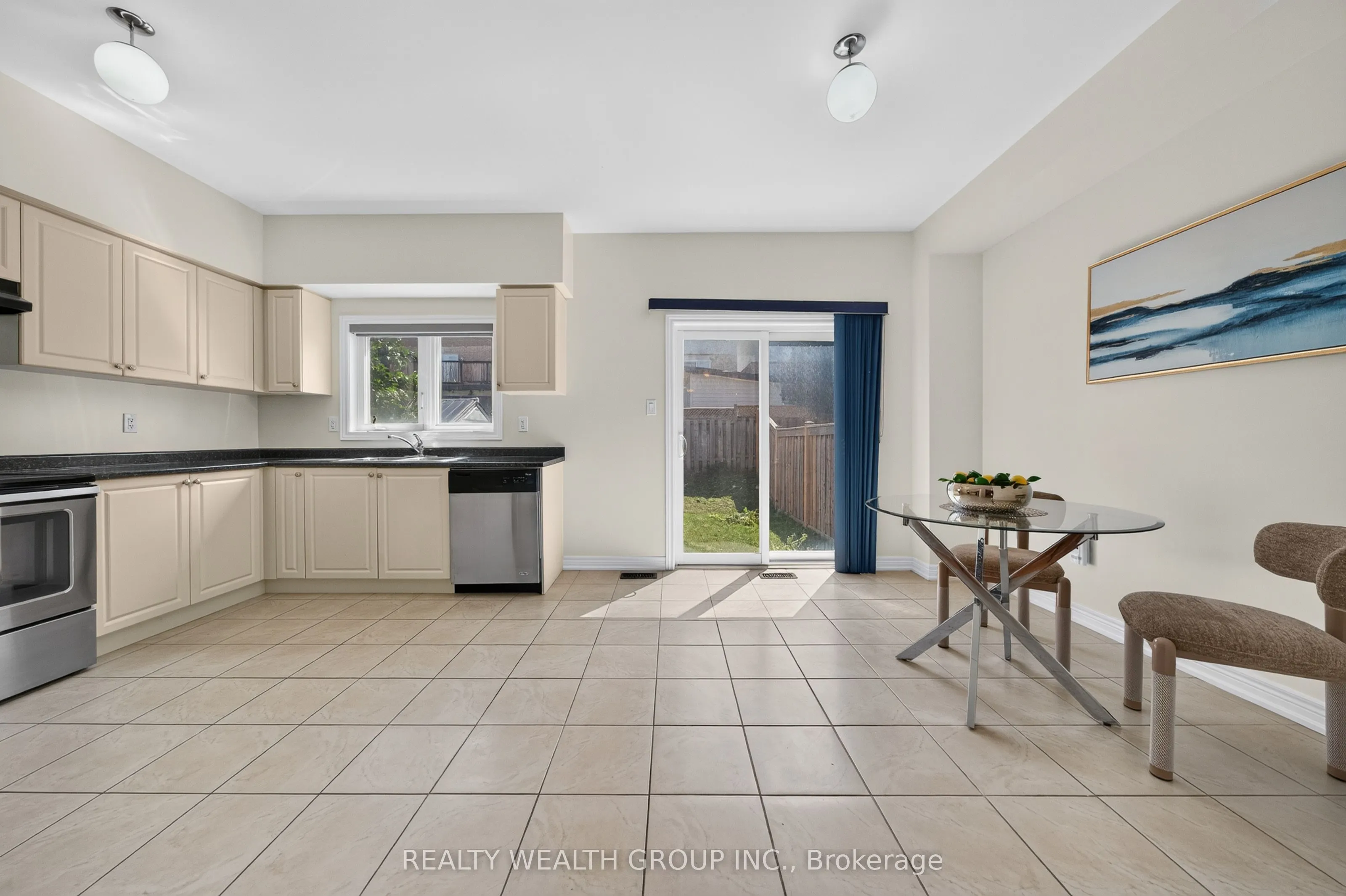 35 Matthewson Avenue
