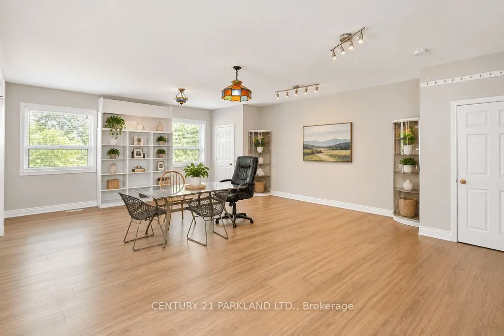 1320 Concession Road E ##10
