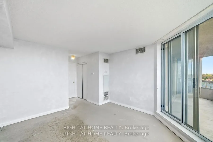 610 Bullock Drive #803