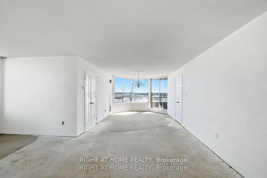 610 Bullock Drive #803