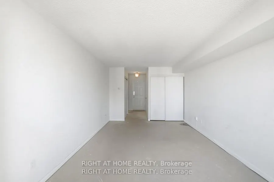 610 Bullock Drive #803