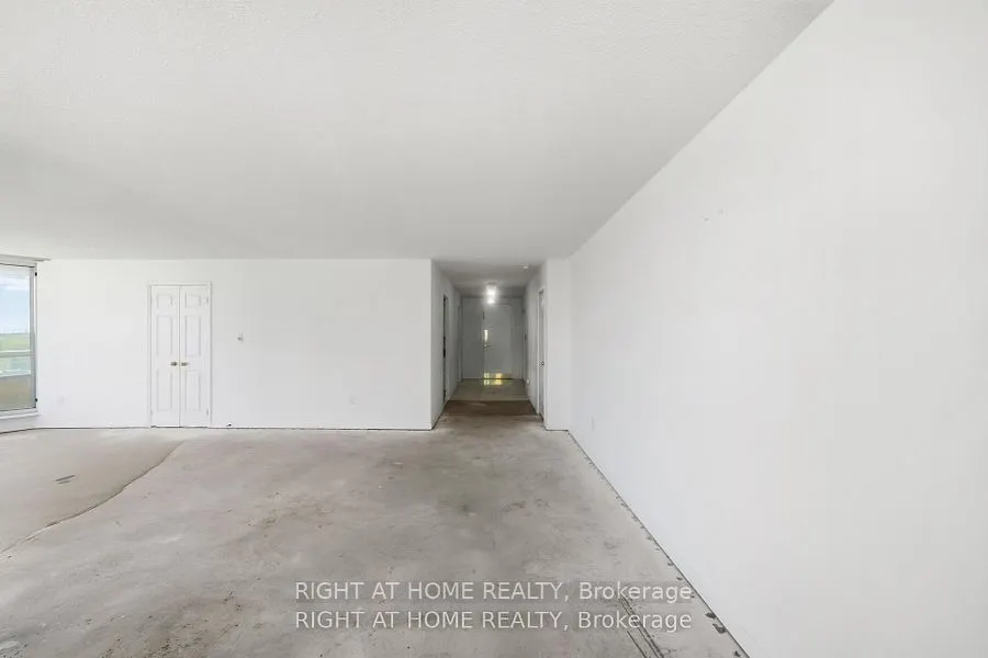 610 Bullock Drive #803