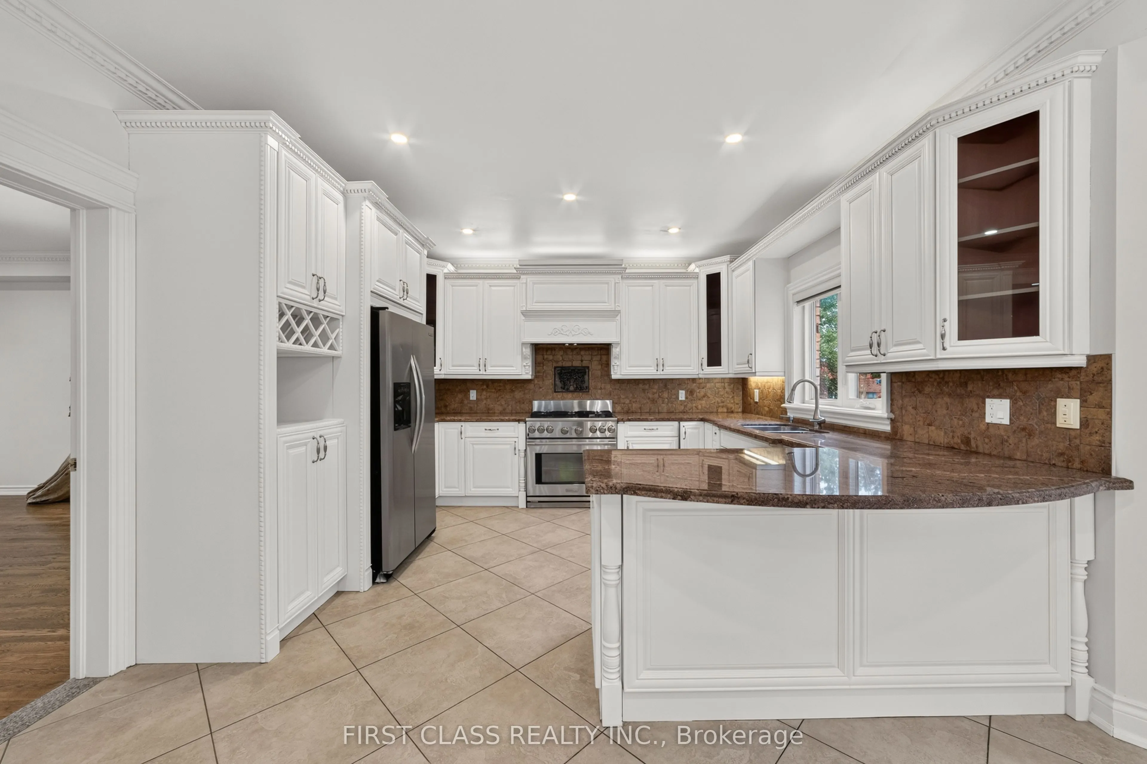 67 Black Walnut Crescent
