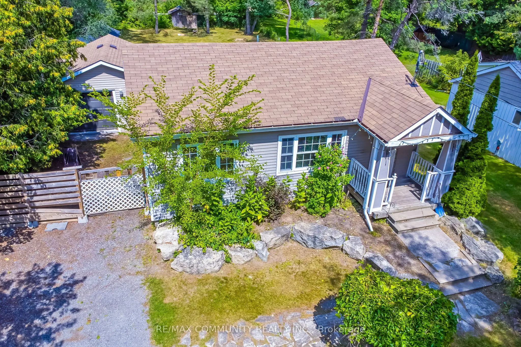 5154 Aurora Road