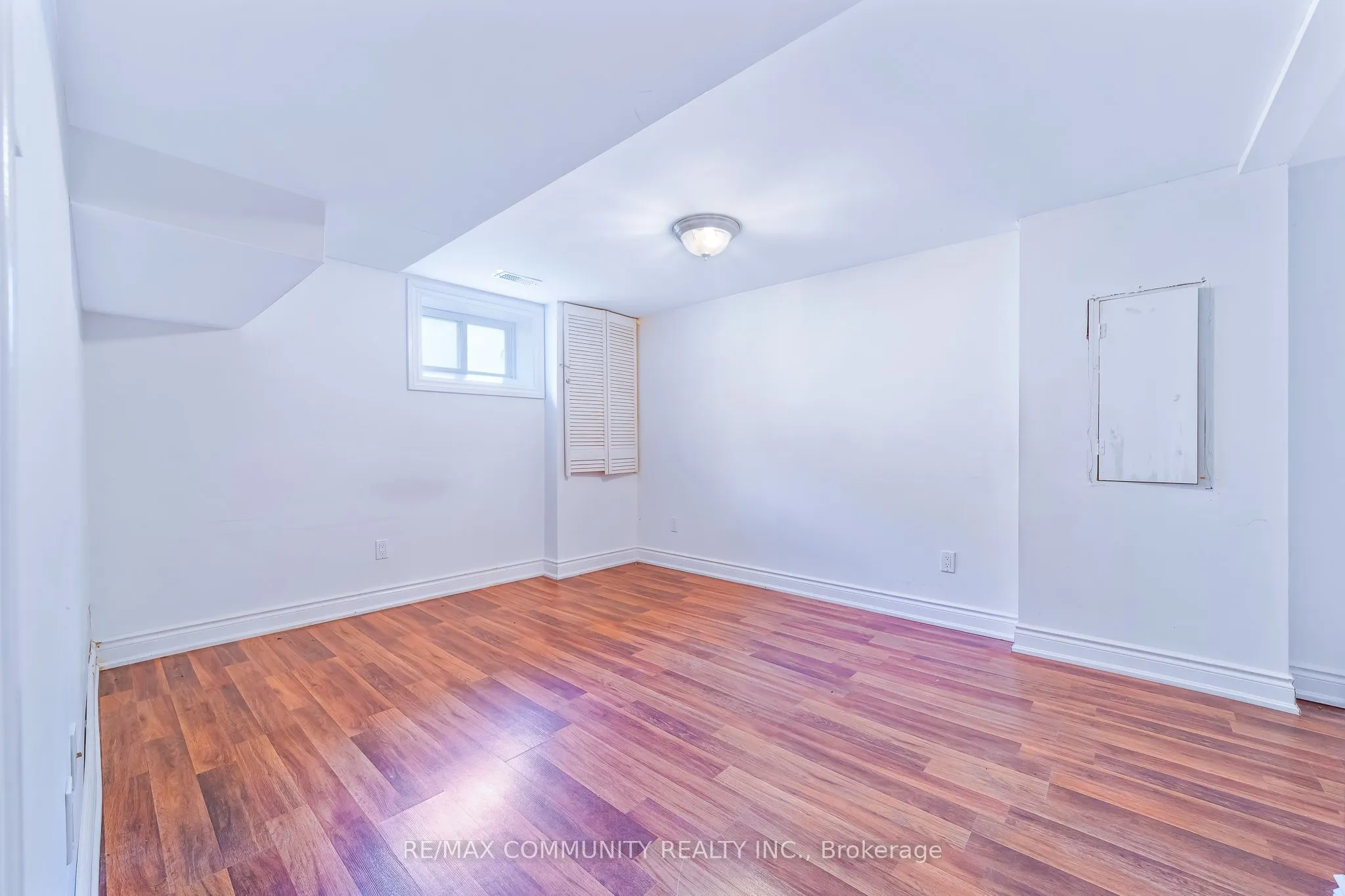 5154 Aurora Road