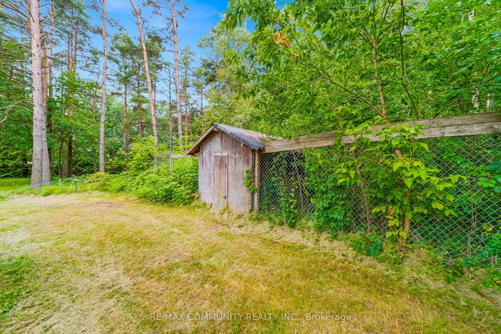 5154 Aurora Road