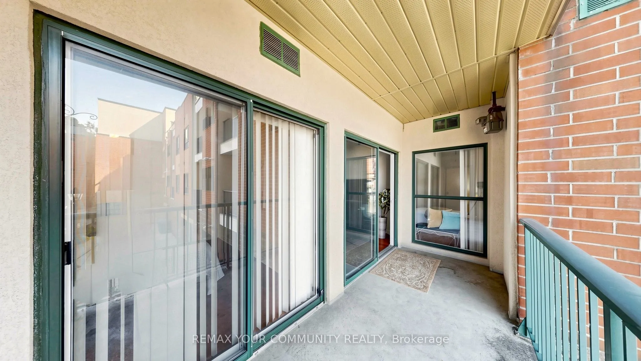 33 Wallace Street #214
