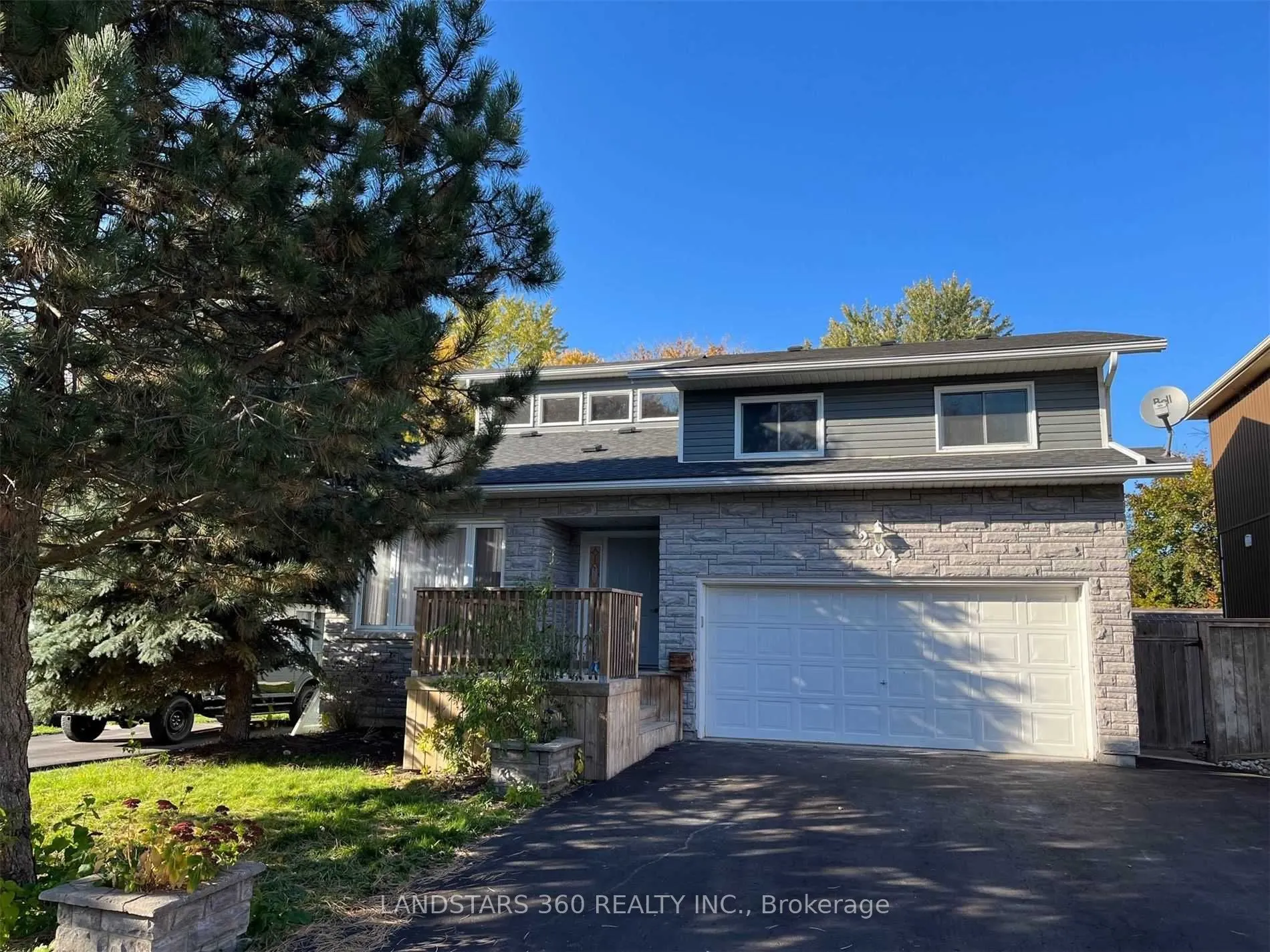 204 Bayview Avenue #Lower