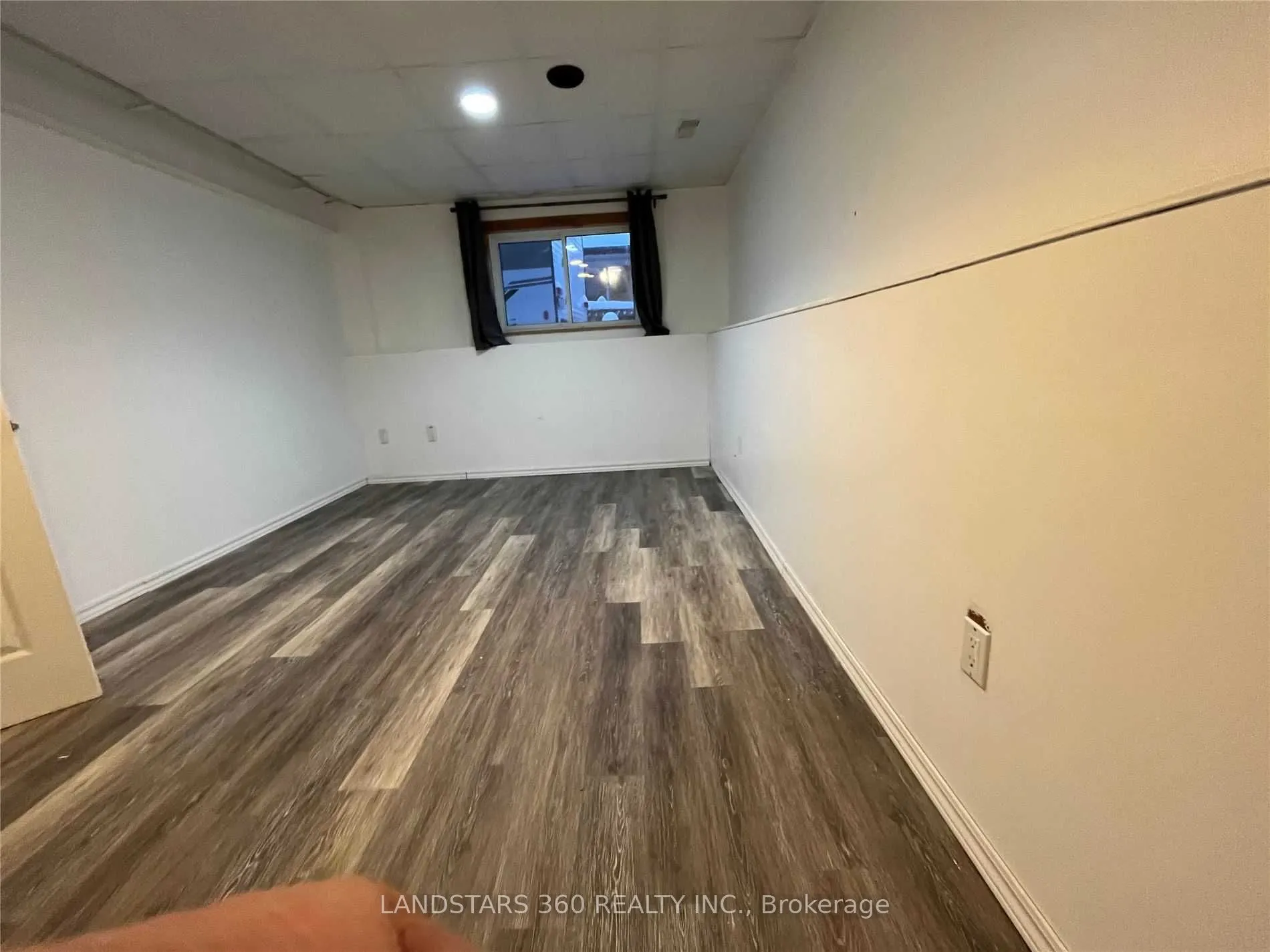 204 Bayview Avenue #Lower