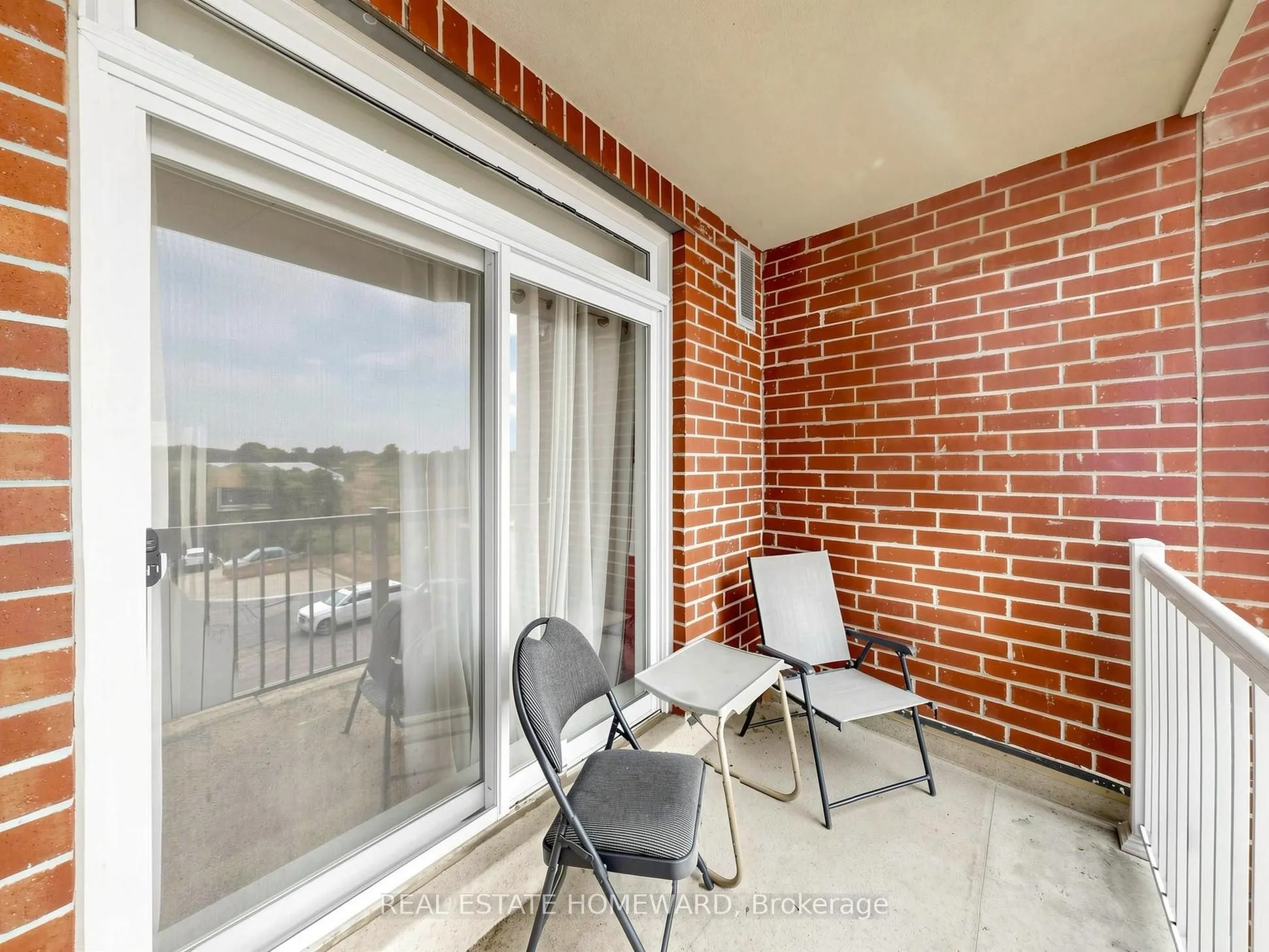 15450 Yonge Street #309