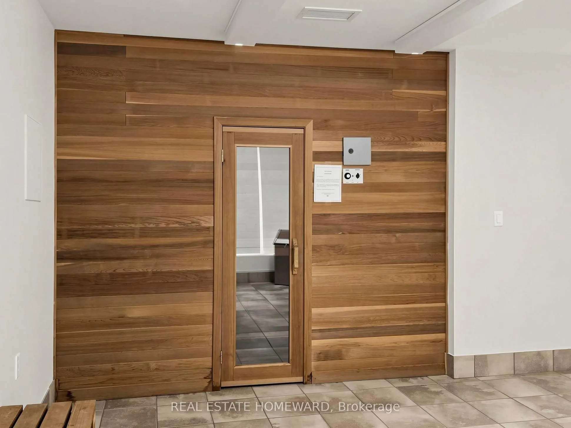 15450 Yonge Street #309