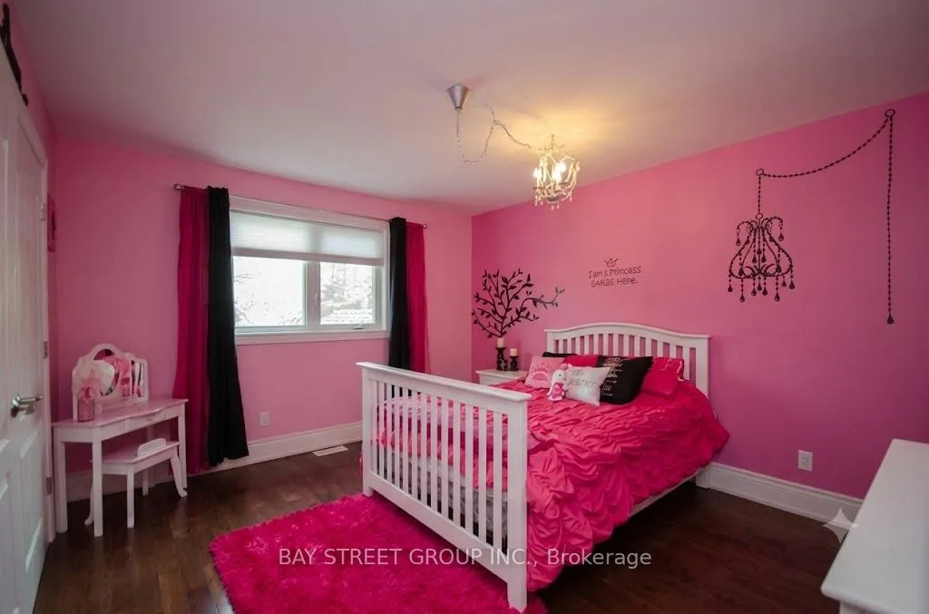 133 Riveredge Drive