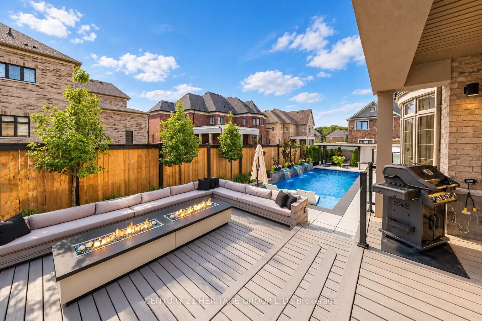 43 Sir Henry Court