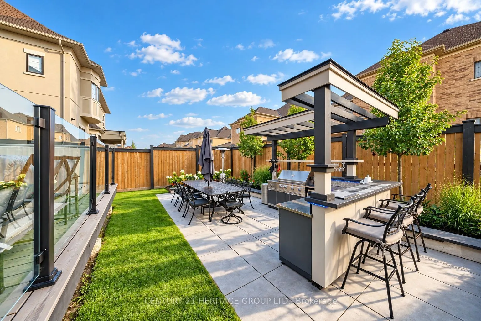 43 Sir Henry Court