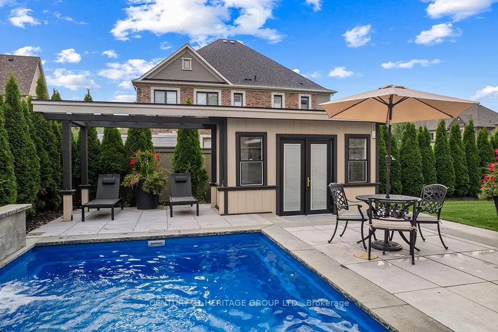 43 Sir Henry Court