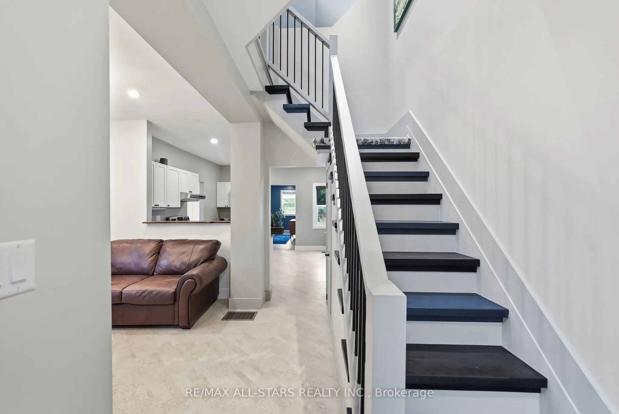 108 Mechanic Street