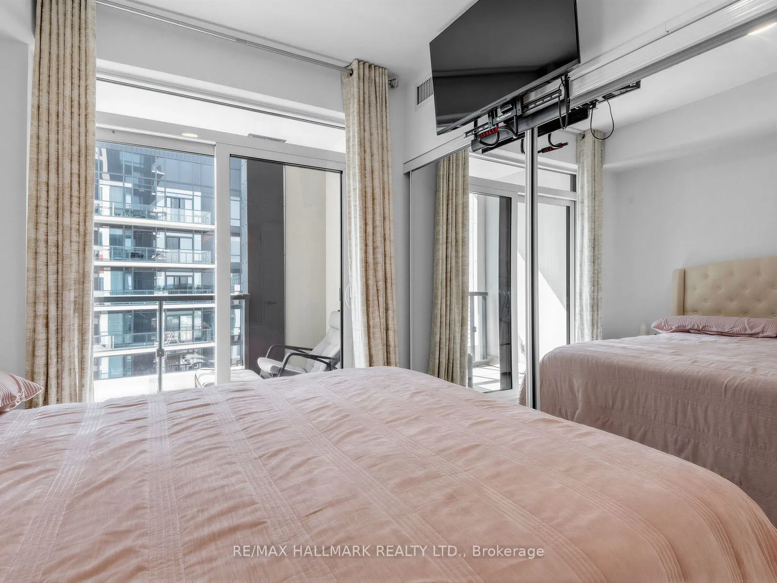7950 Bathurst Street #1311