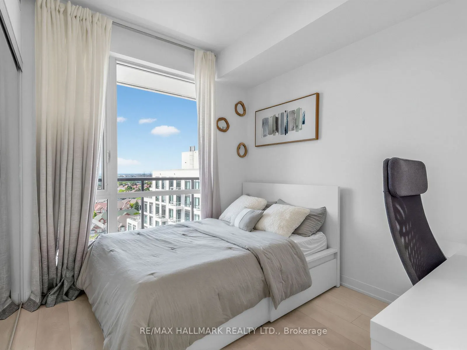 7950 Bathurst Street #1311