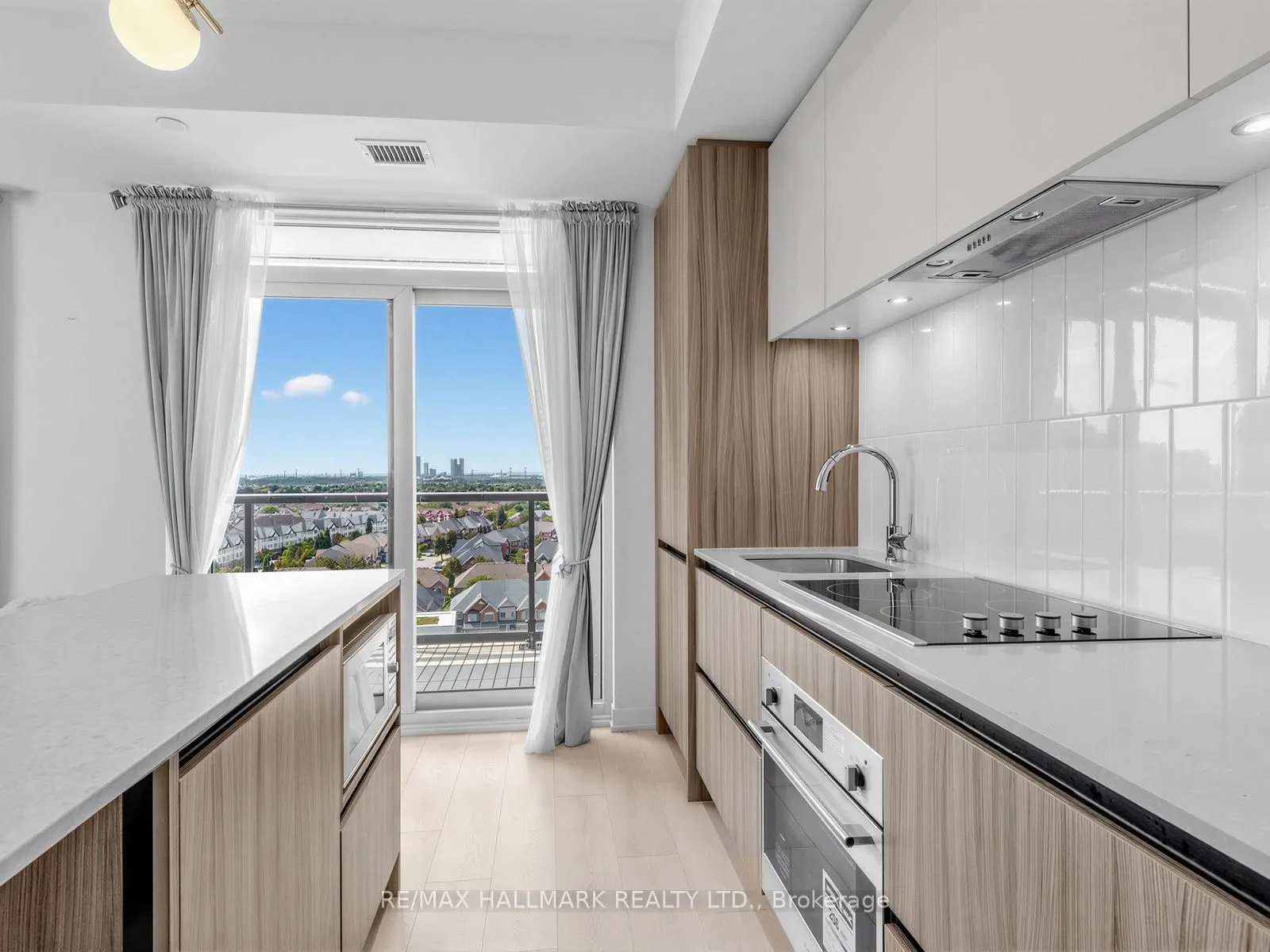 7950 Bathurst Street #1311