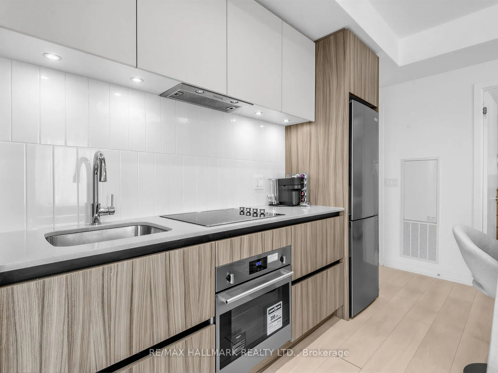 7950 Bathurst Street #1311