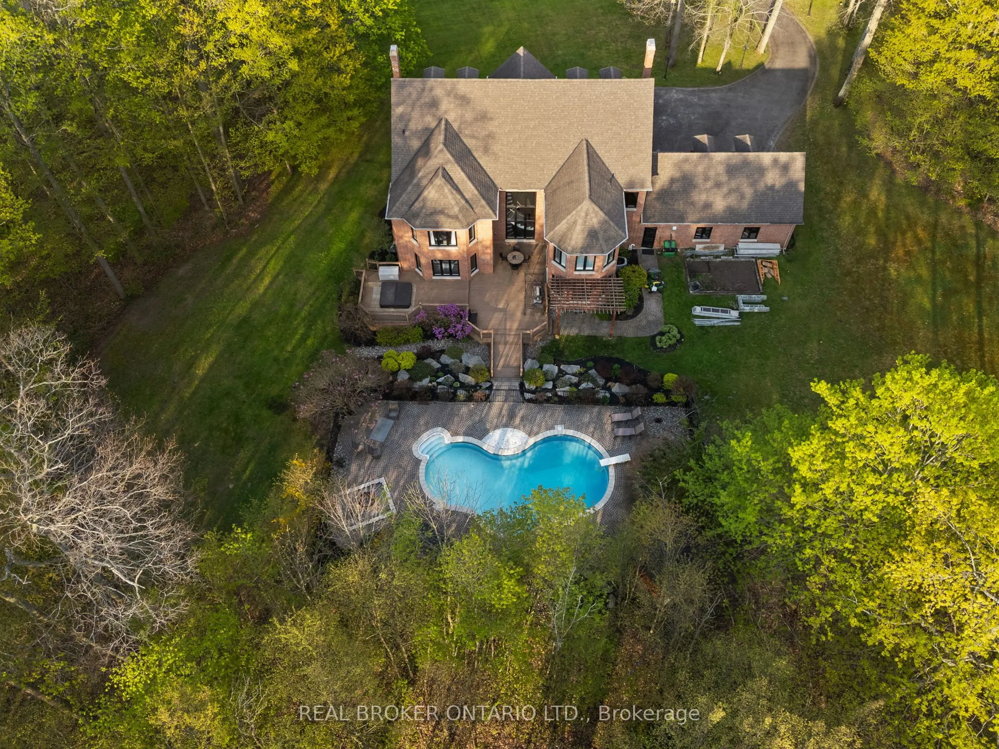 10 Oakview Place