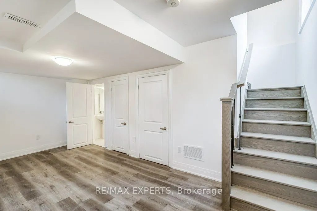 14A Mccachen Street