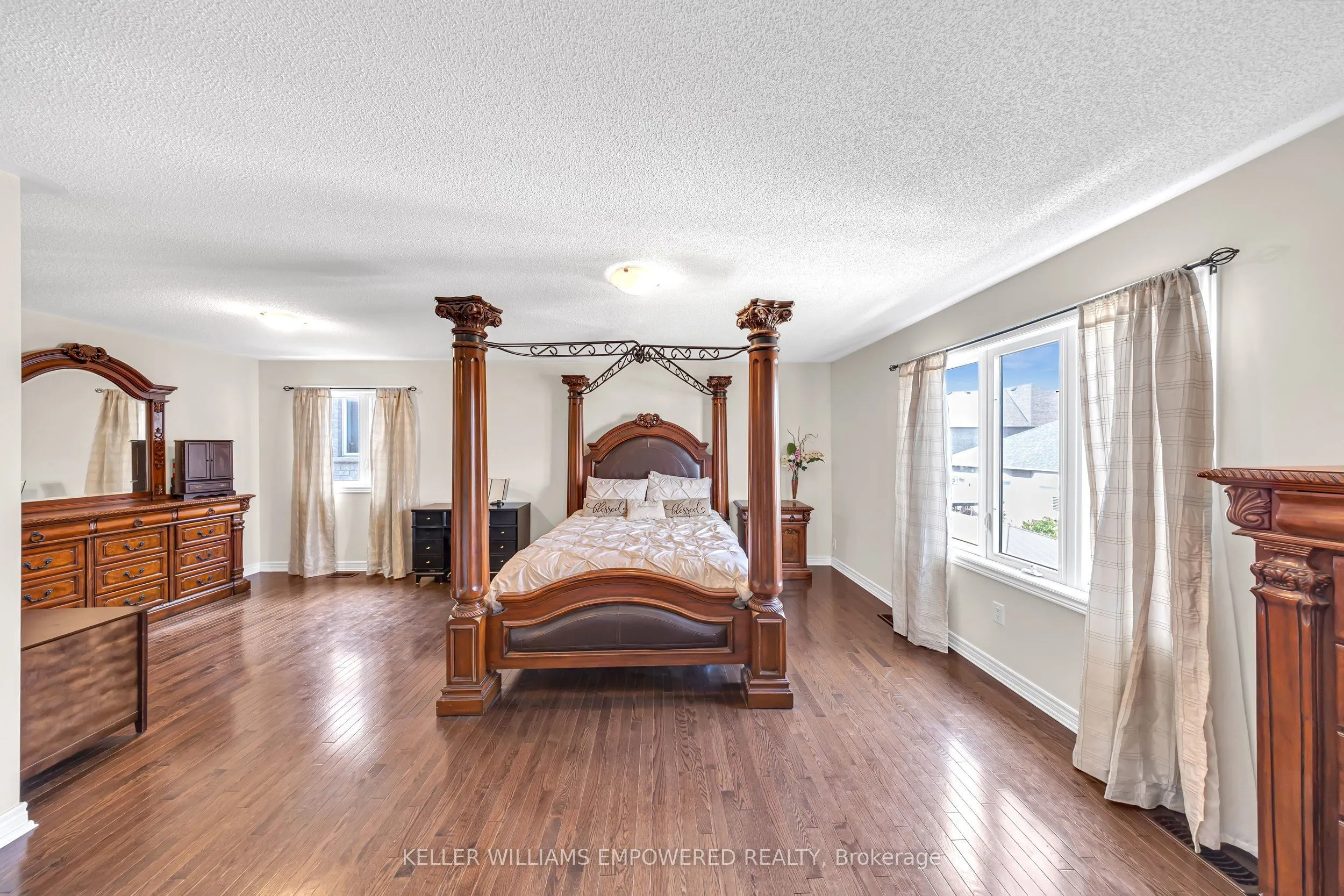 70 Retreat Boulevard
