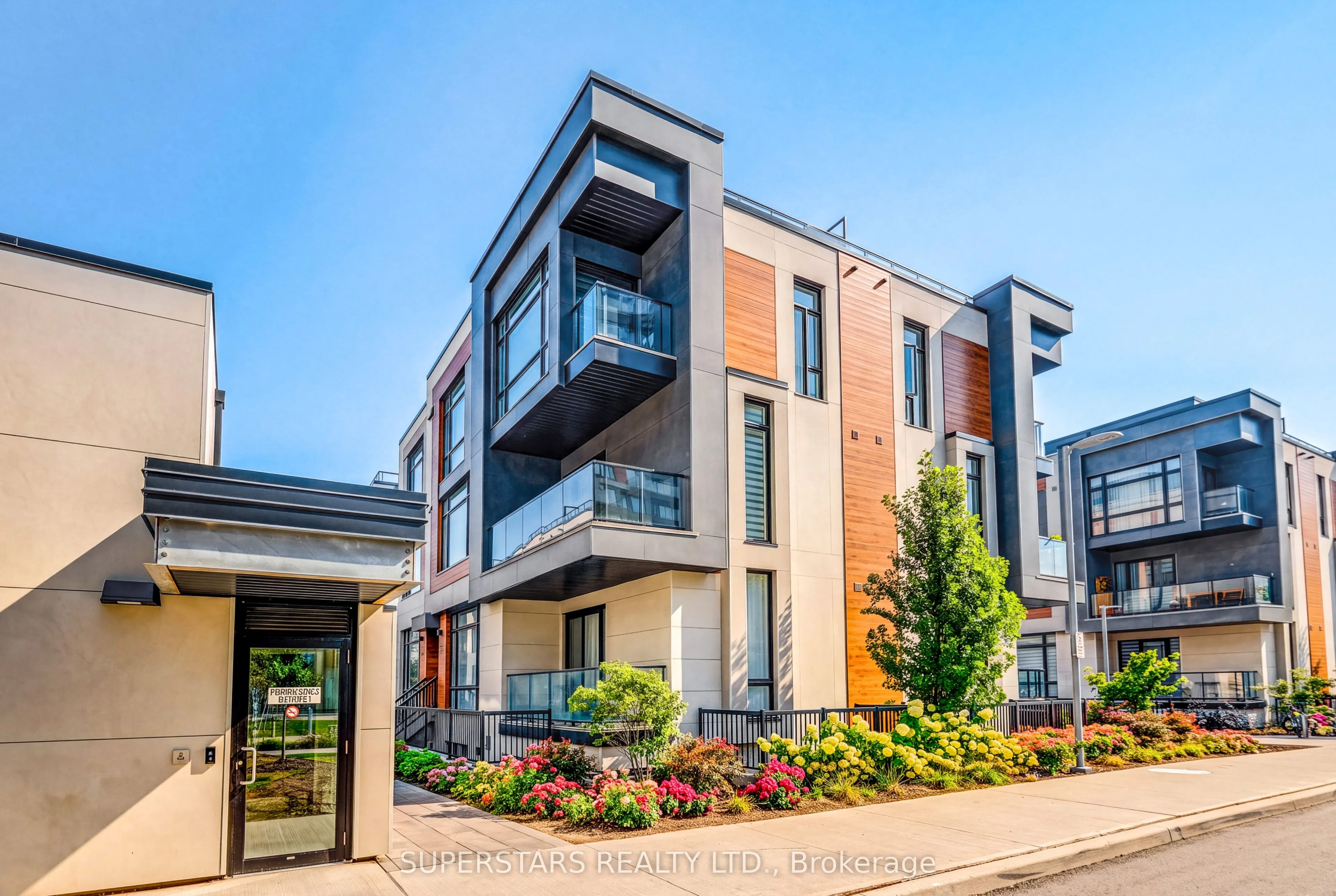14 David Eyer Road #1019