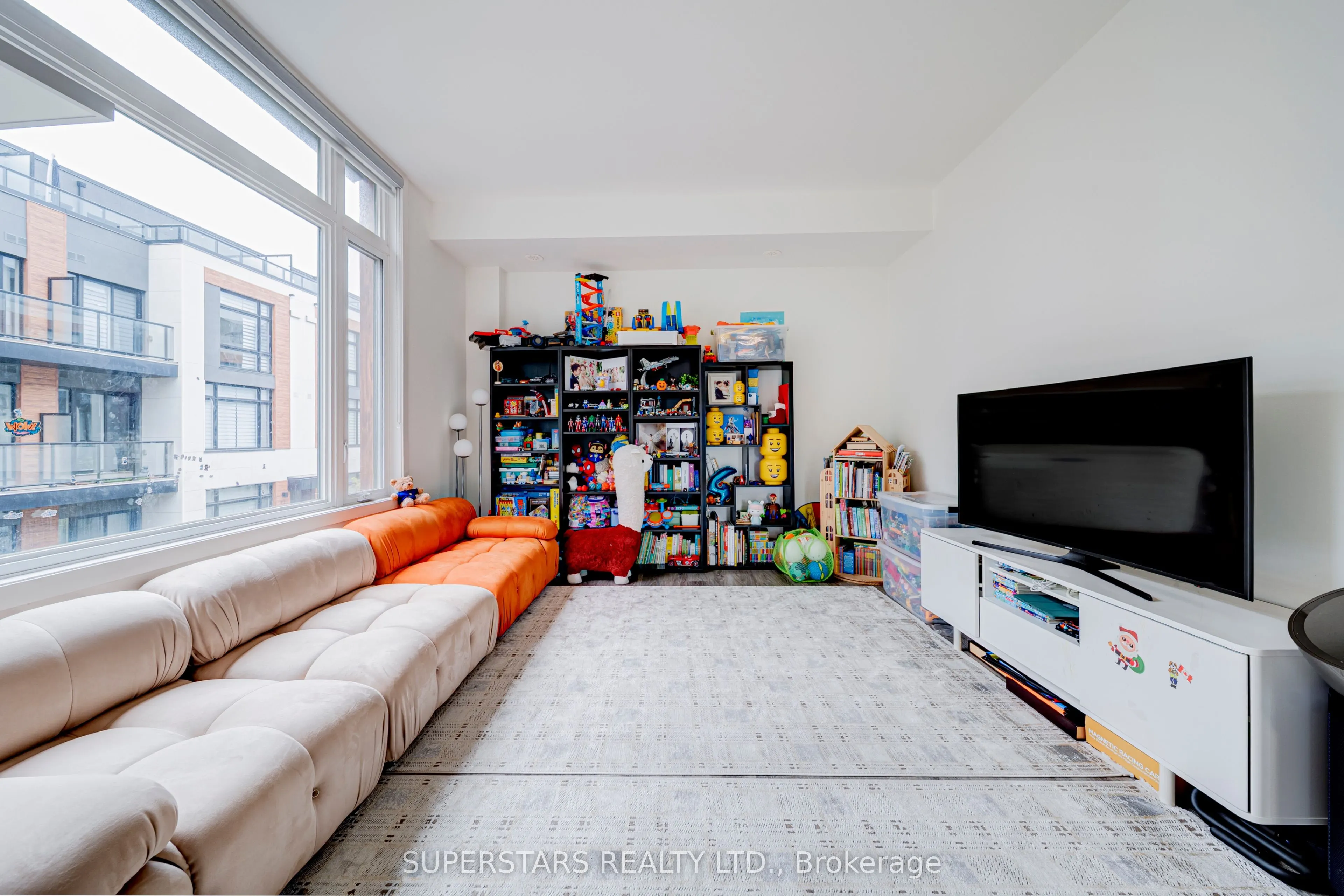 14 David Eyer Road #1019
