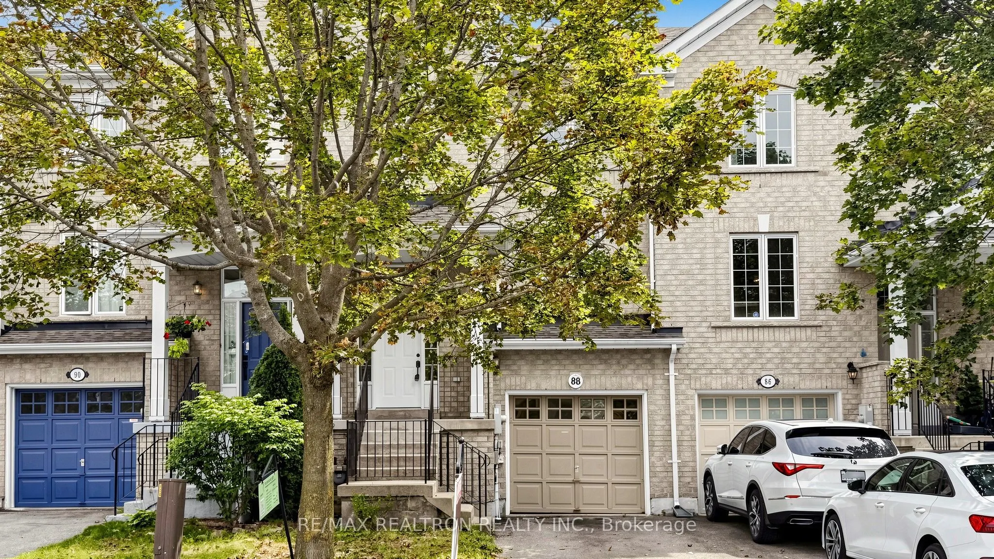88 Banbrooke Crescent