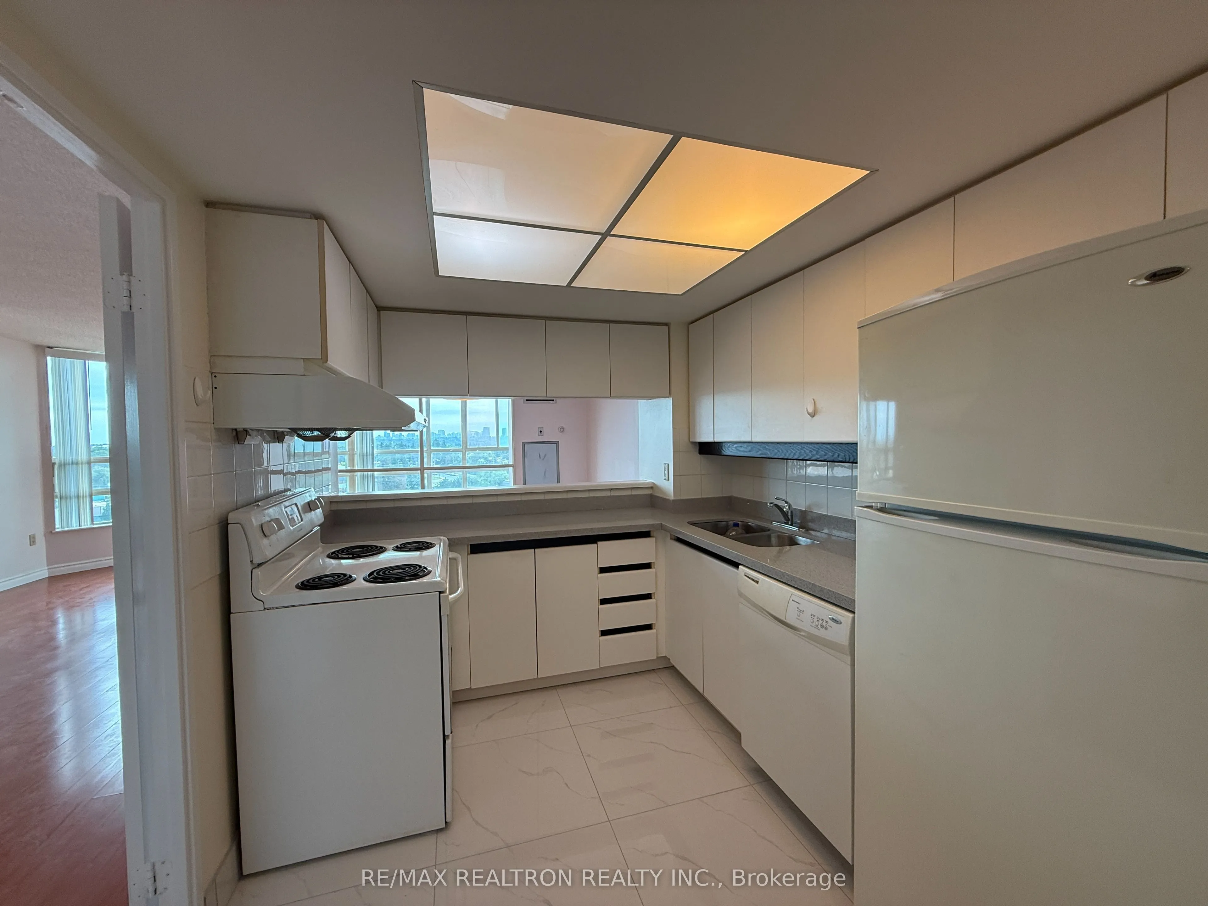 7805 Bayview Avenue #714