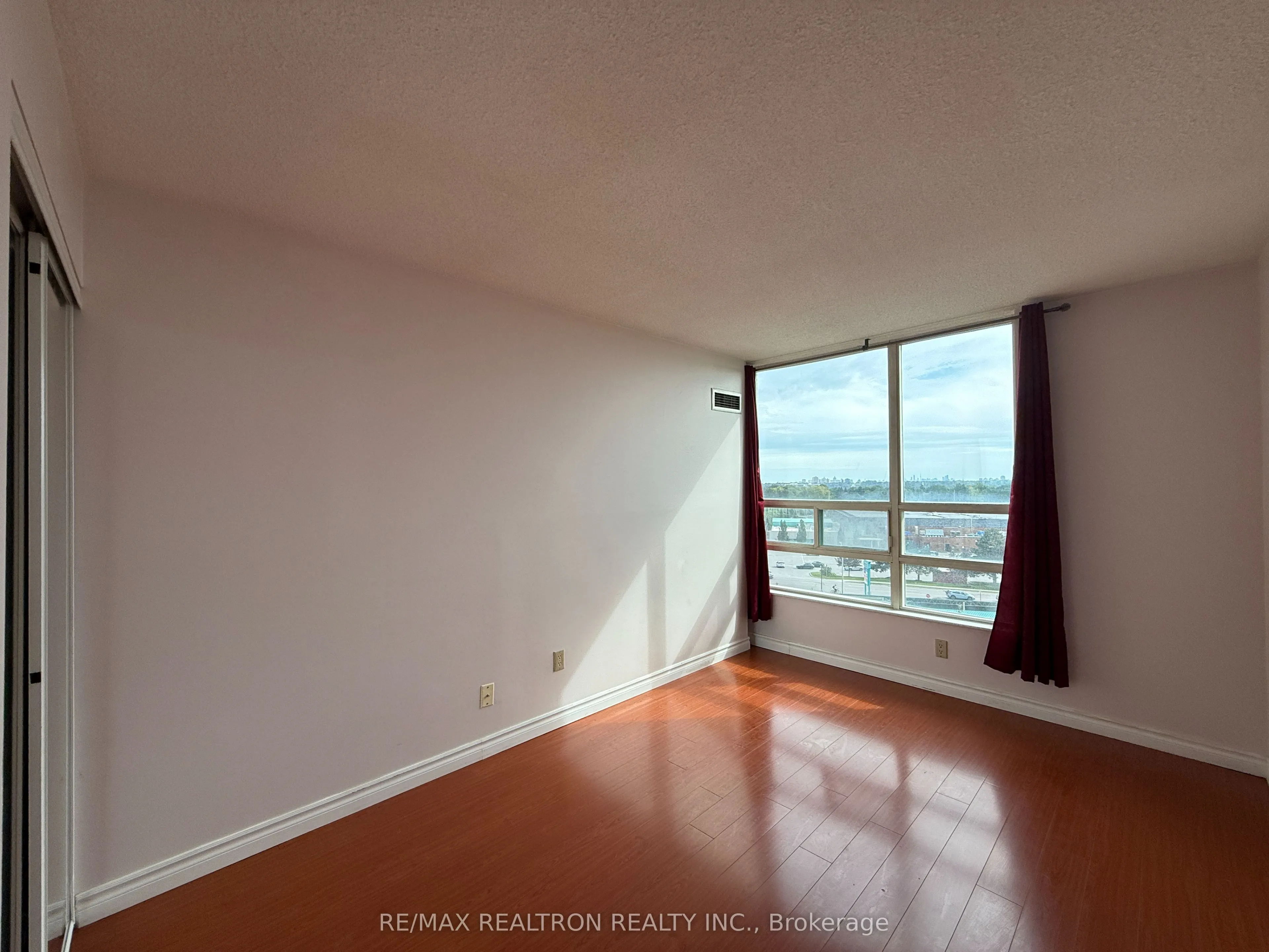 7805 Bayview Avenue #714