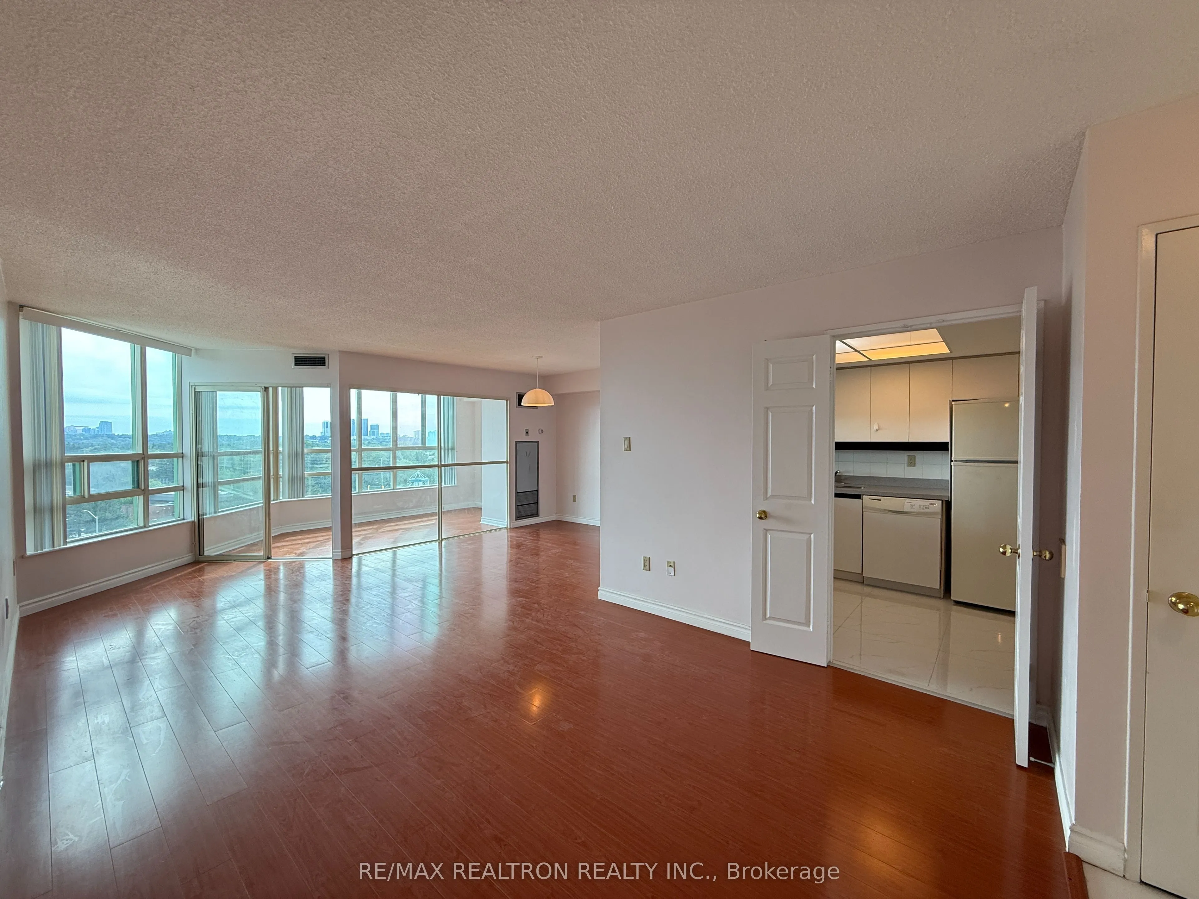 7805 Bayview Avenue #714