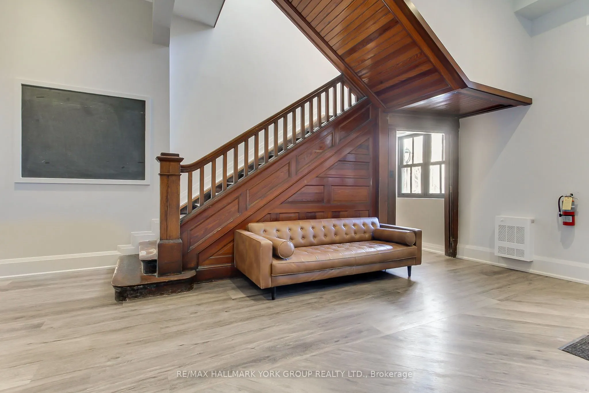 400 Park Avenue #203