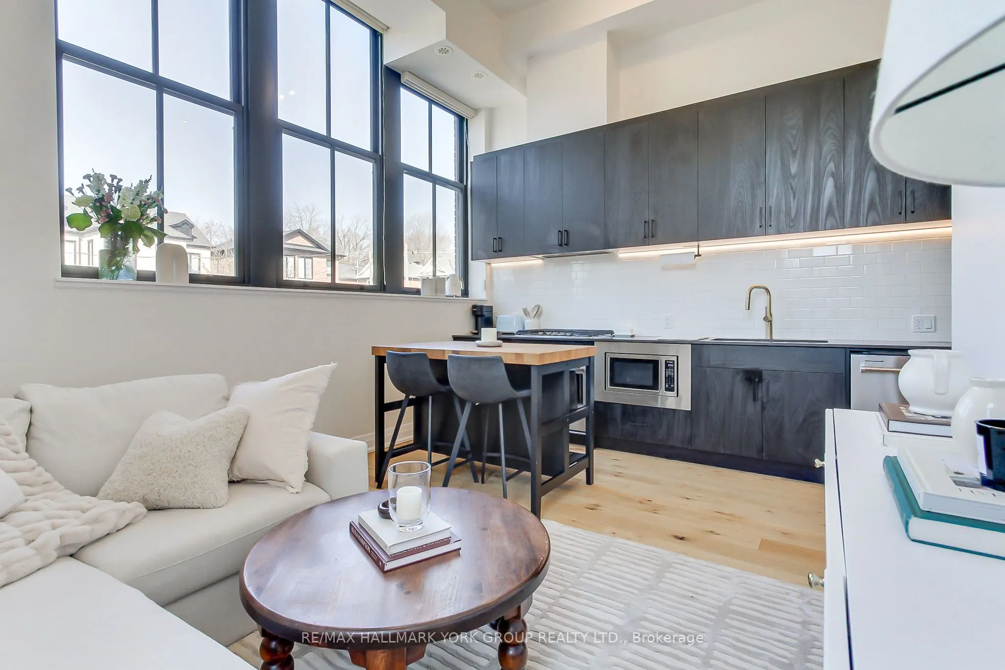 400 Park Avenue #203