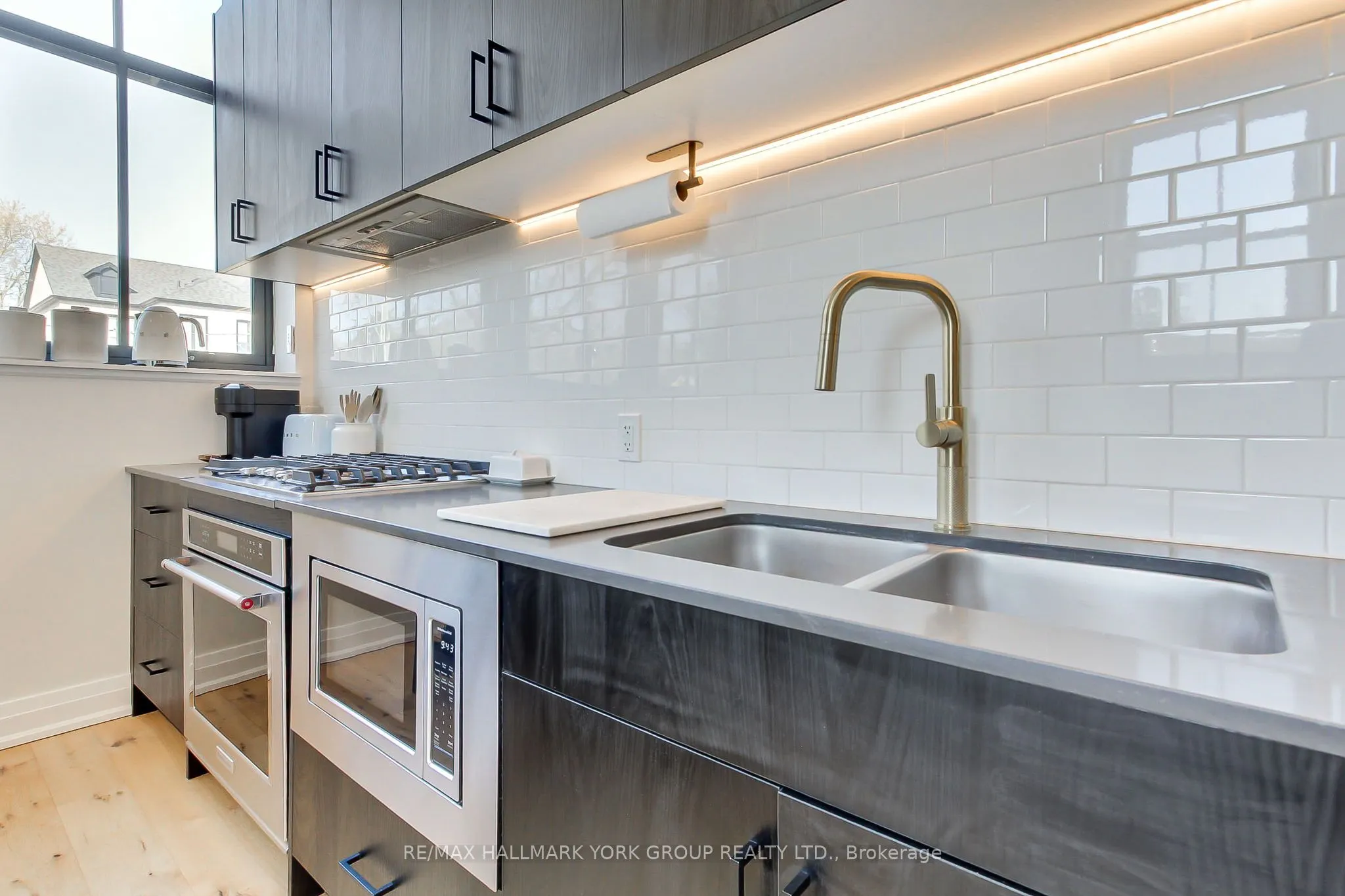 400 Park Avenue #203