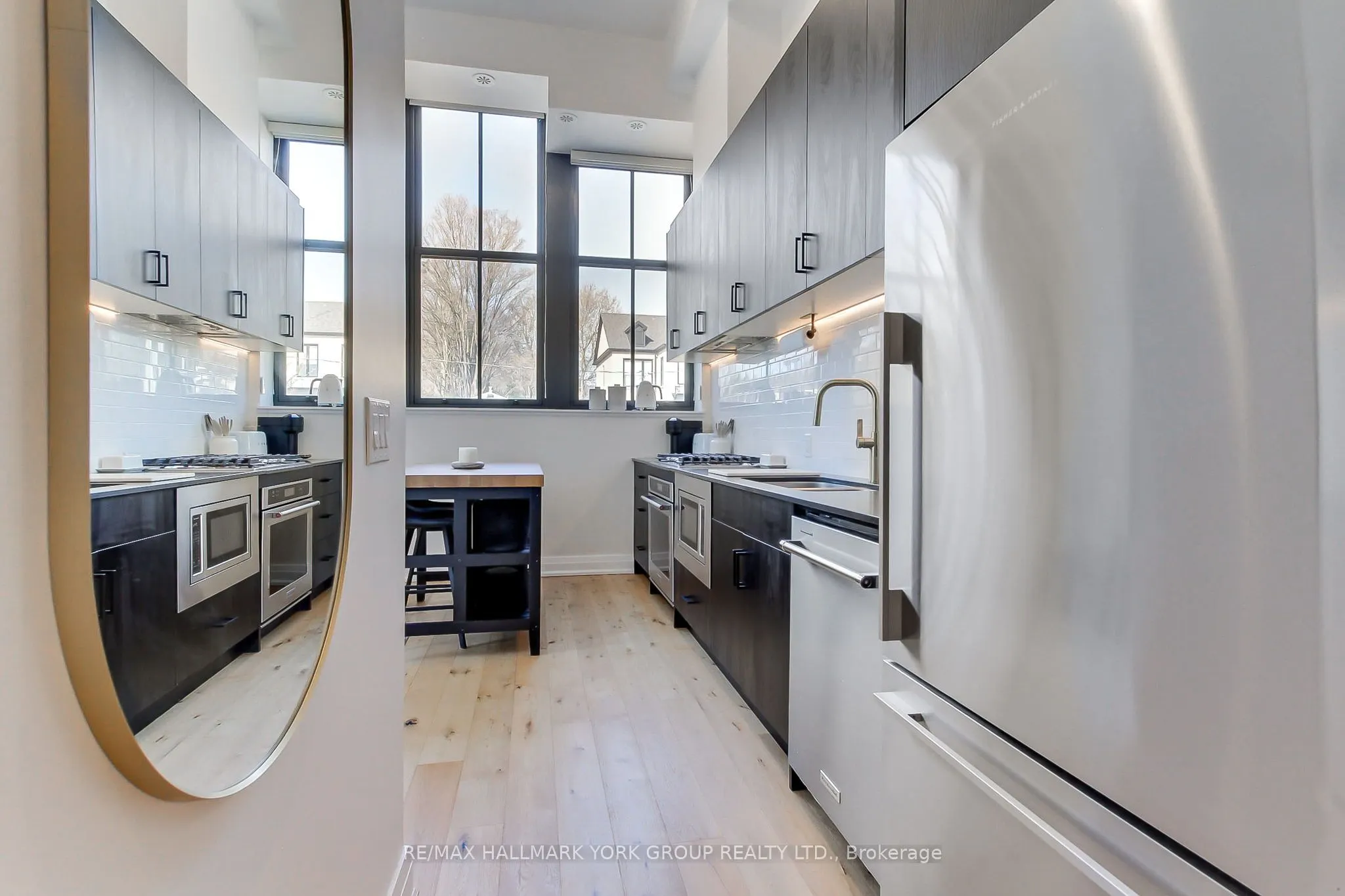 400 Park Avenue #203
