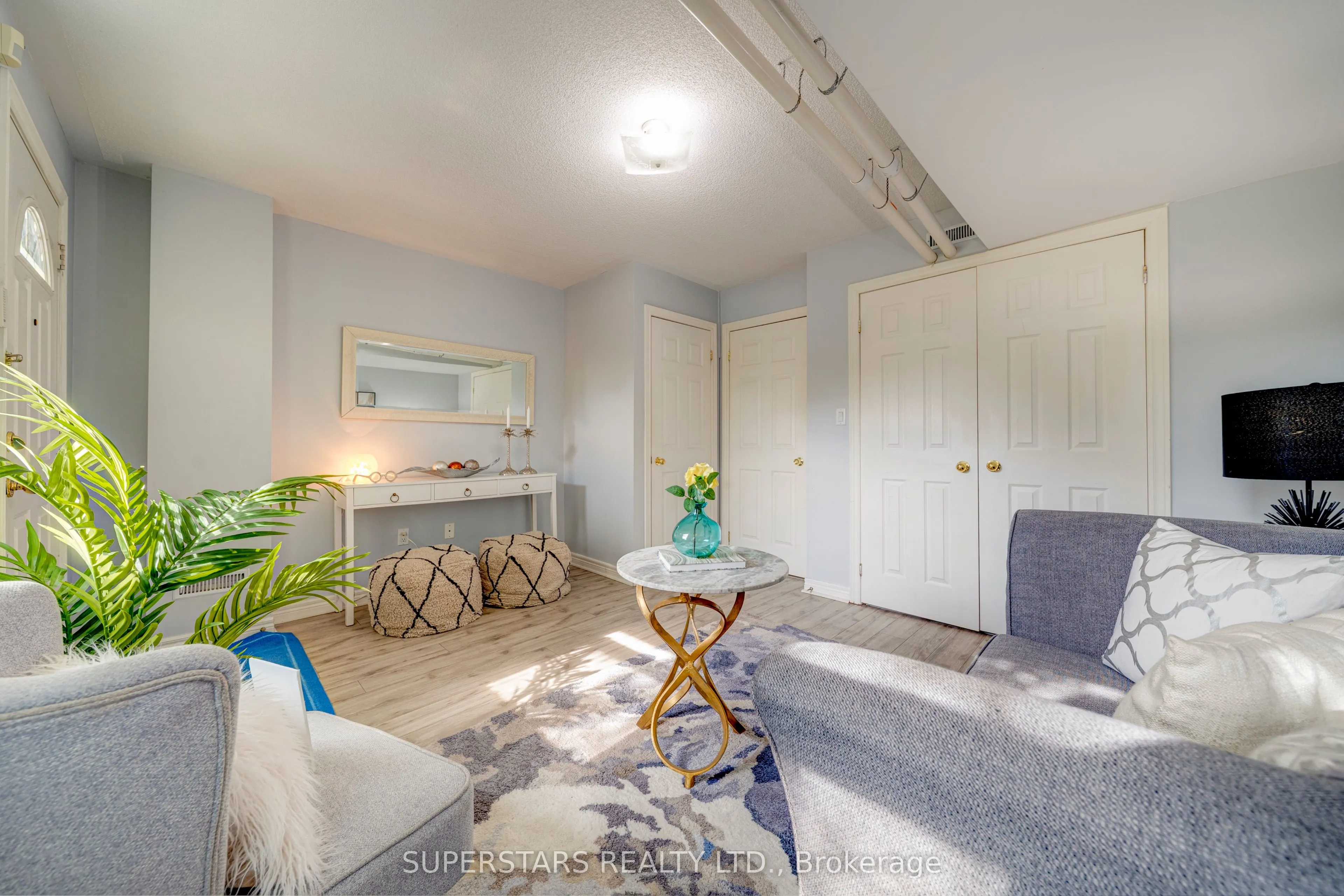 119 Pond Drive #11