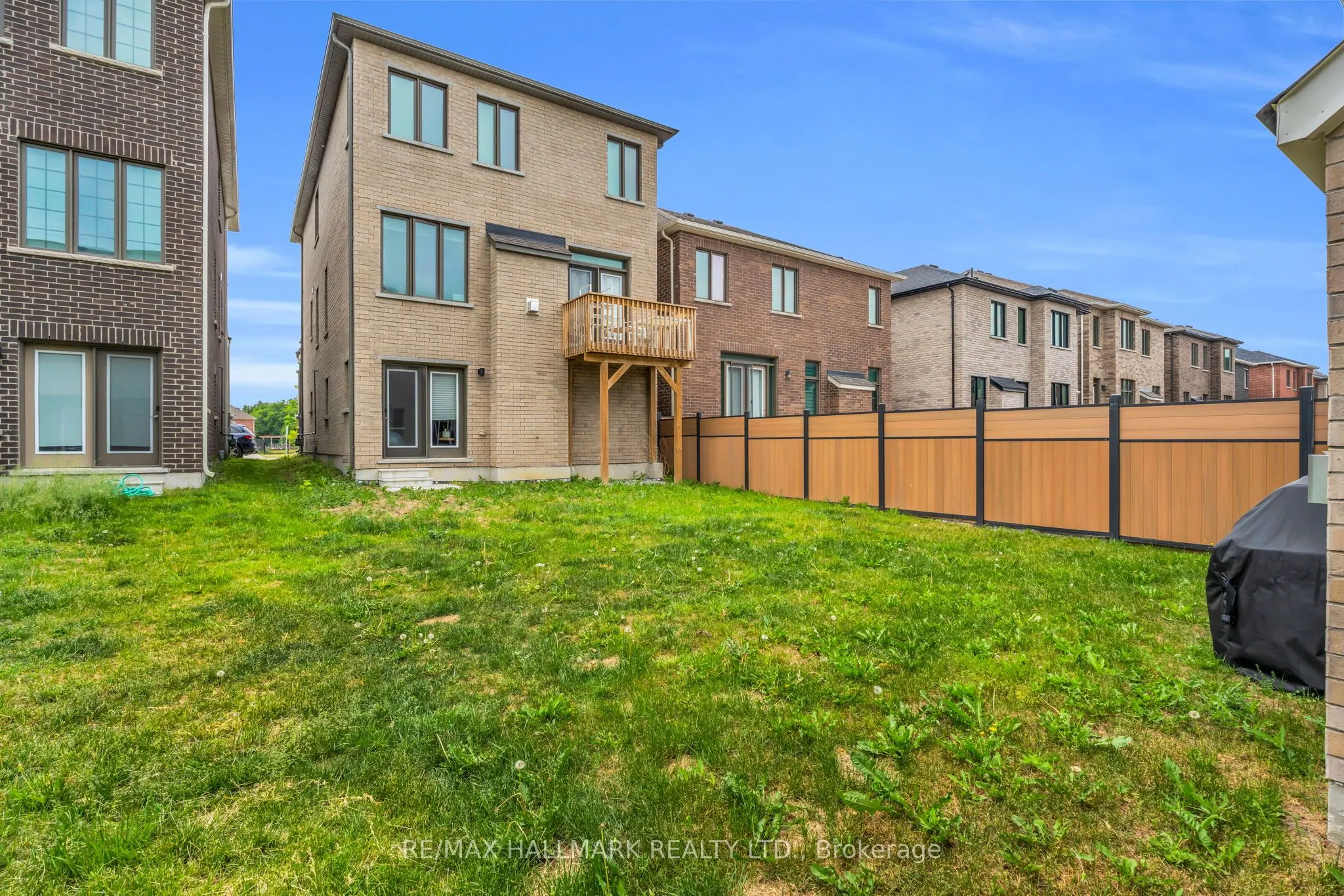 14 Eberly Woods Drive