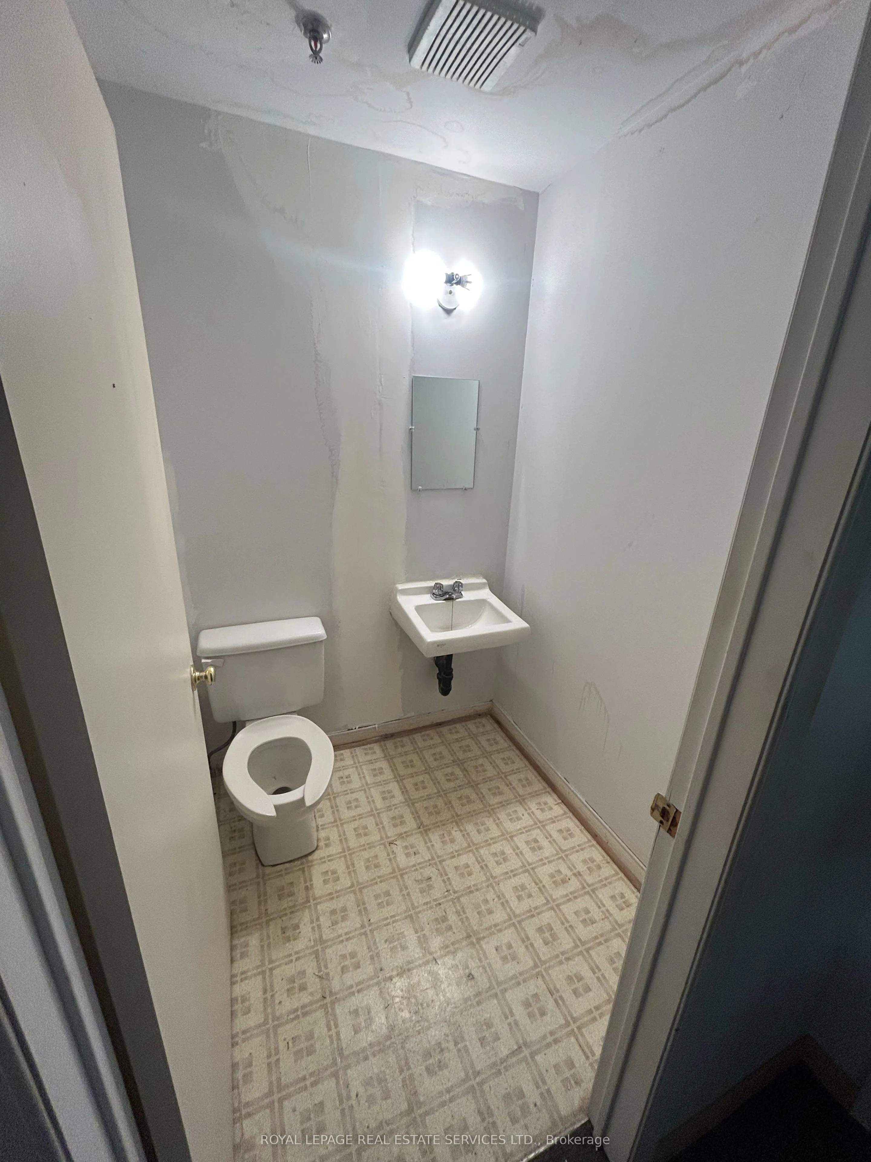 201 Spinnaker Way #7