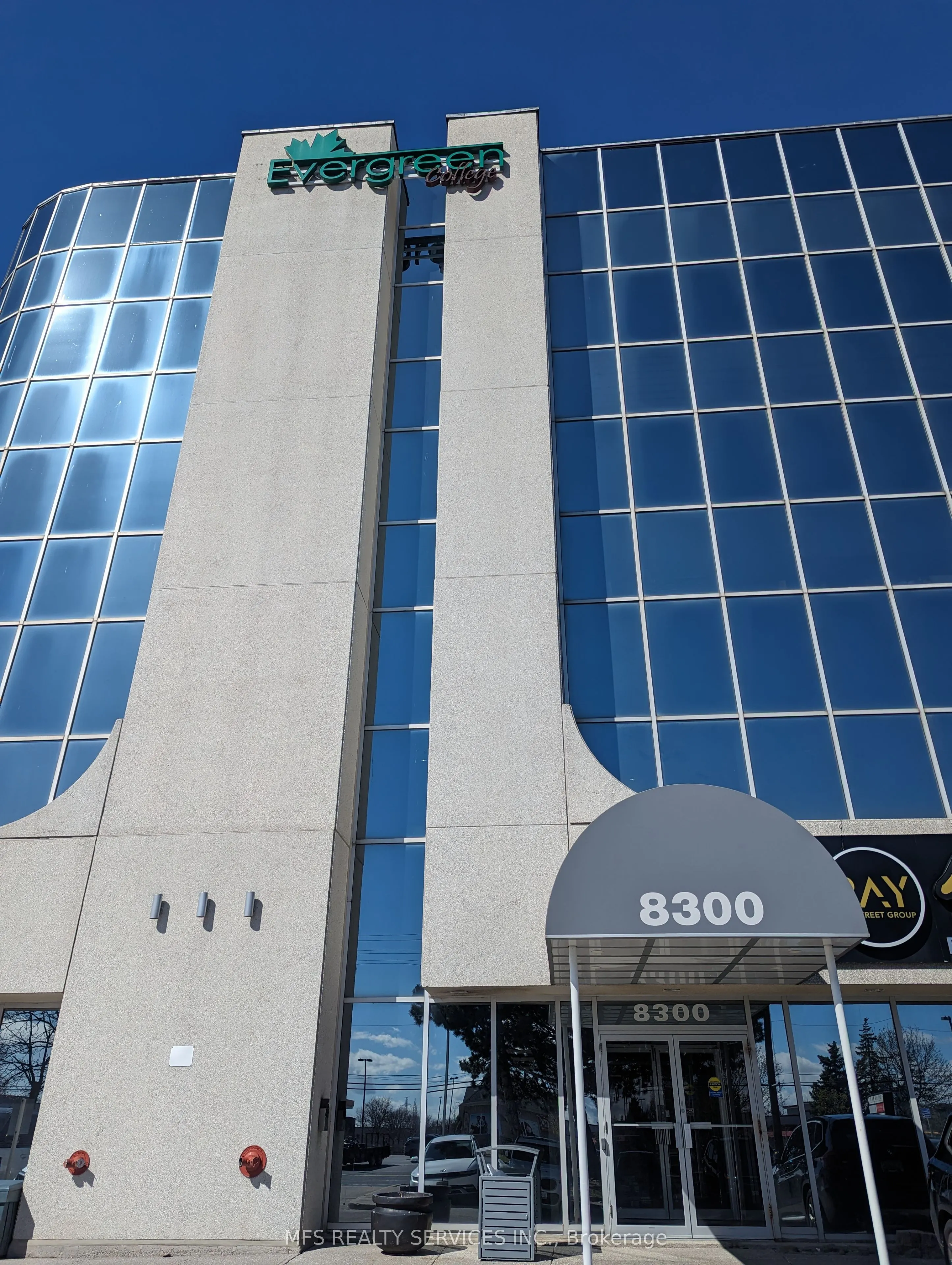 8300 Woodbine Avenue #303